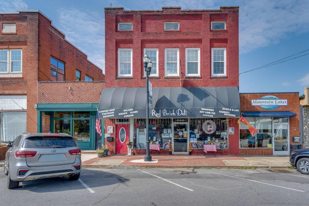 89a Tennessee Street Property Photo 1