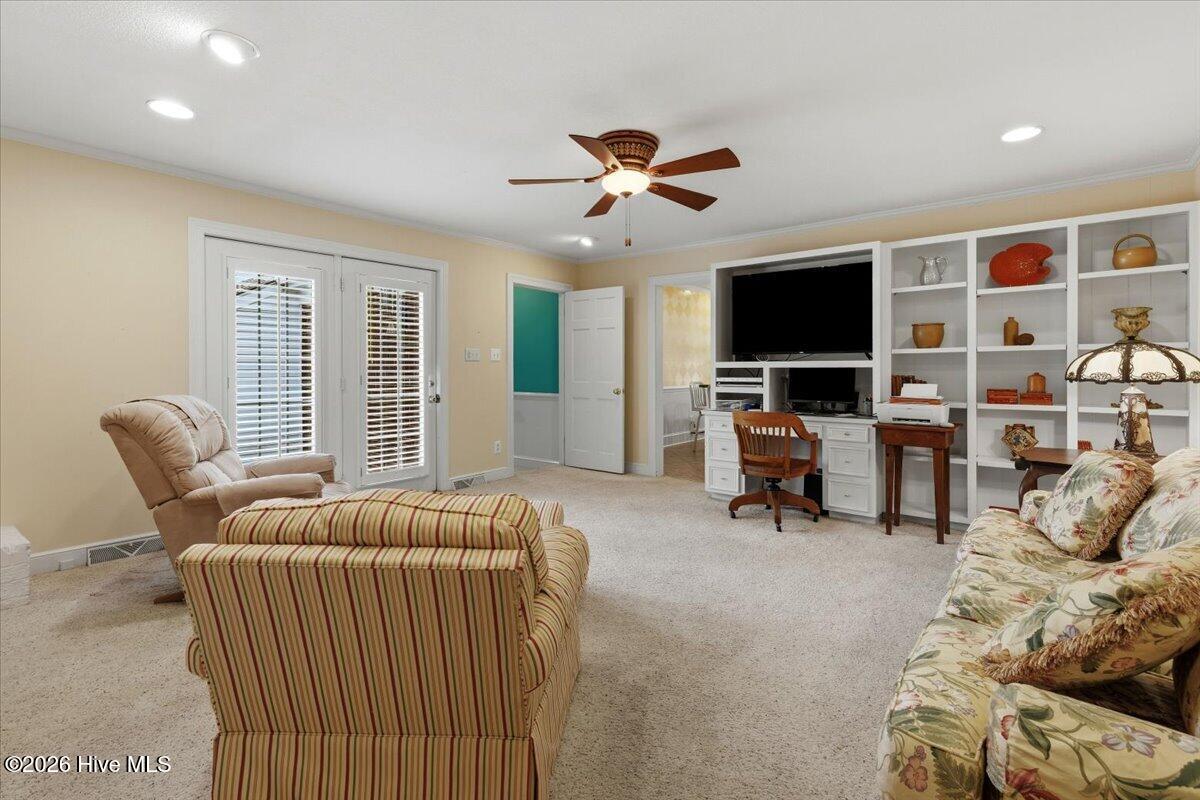 2801 Graham Drive Property Photo 14