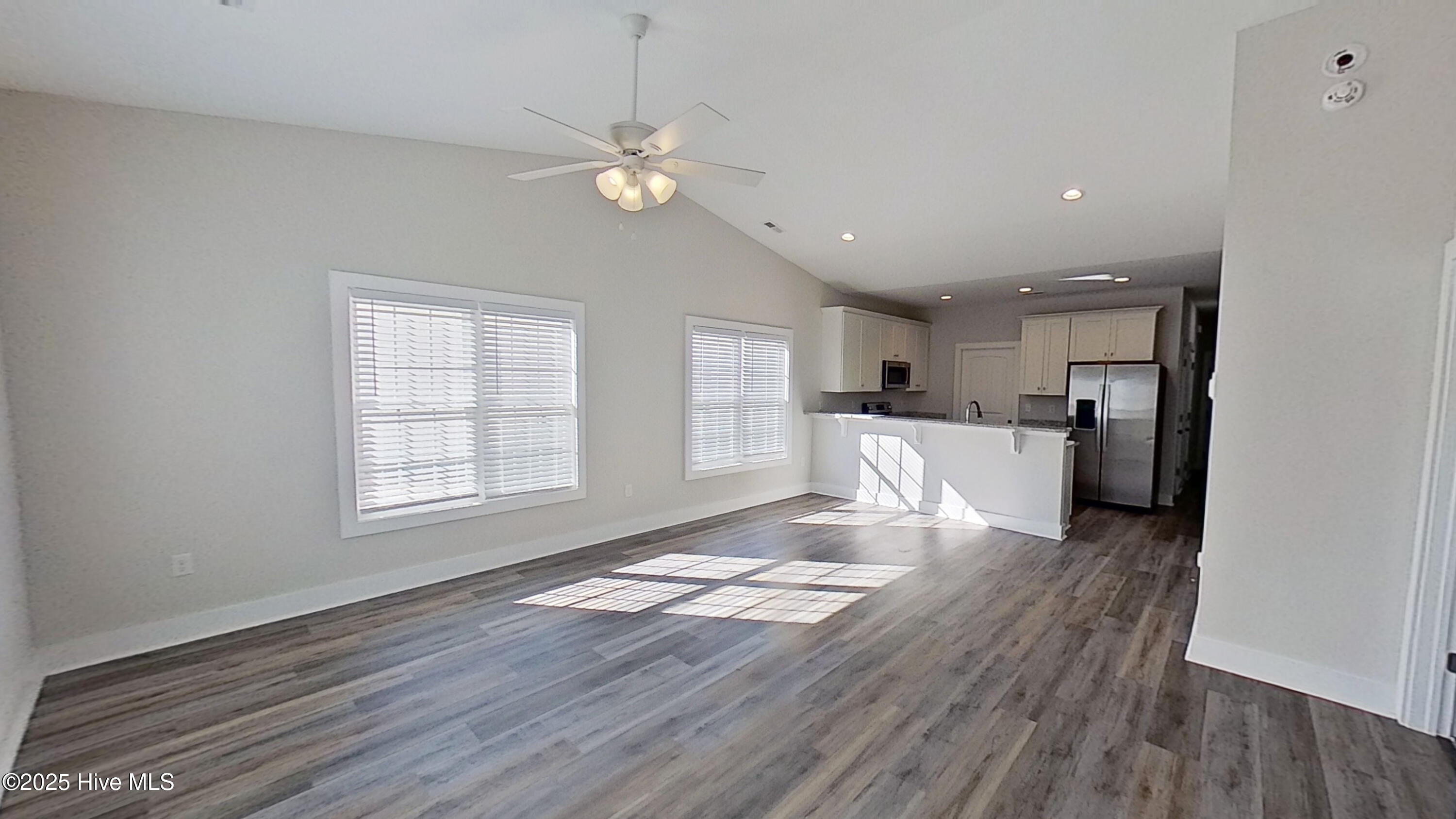 346 Dwight Street Property Photo 2
