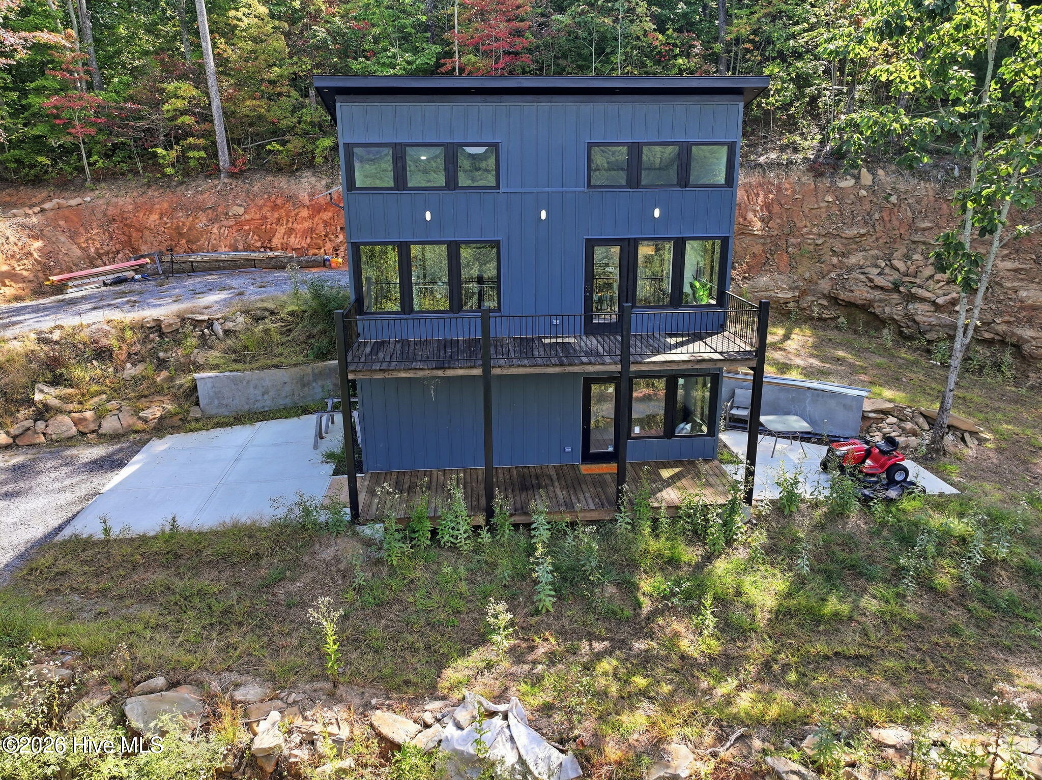 58 Mutt Ridge Property Photo 5