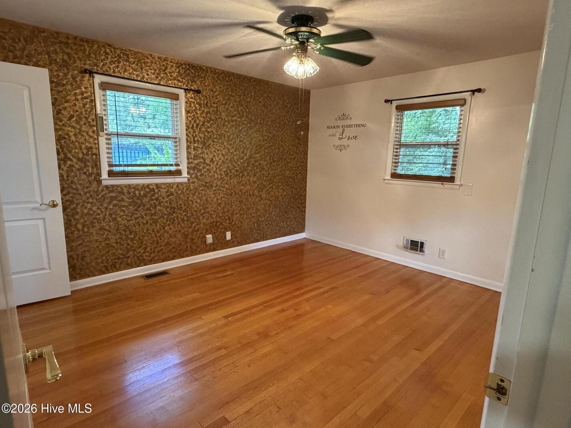 3215 Colonial Drive Property Photo 29