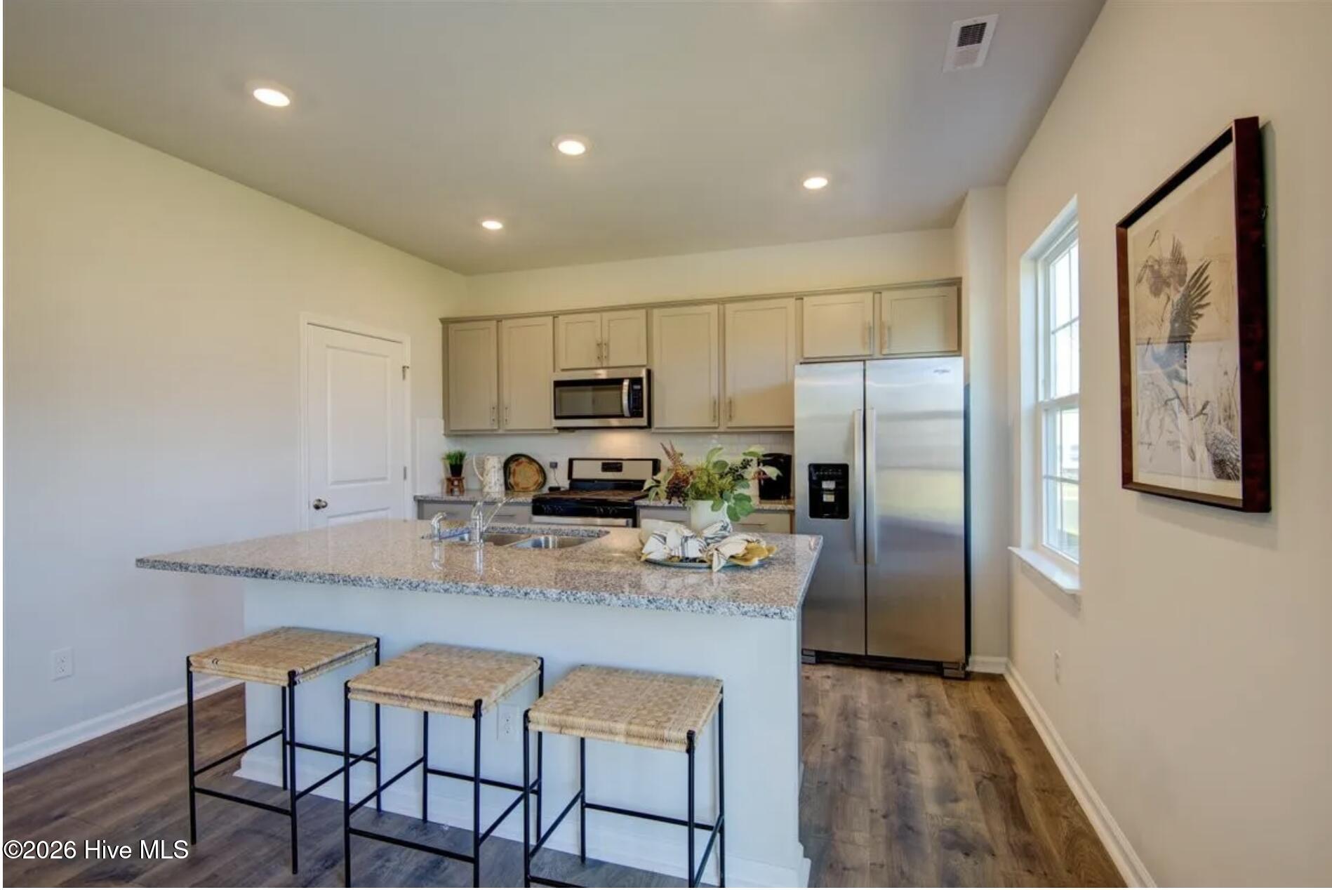 1117 Fowler Drive Property Photo 3