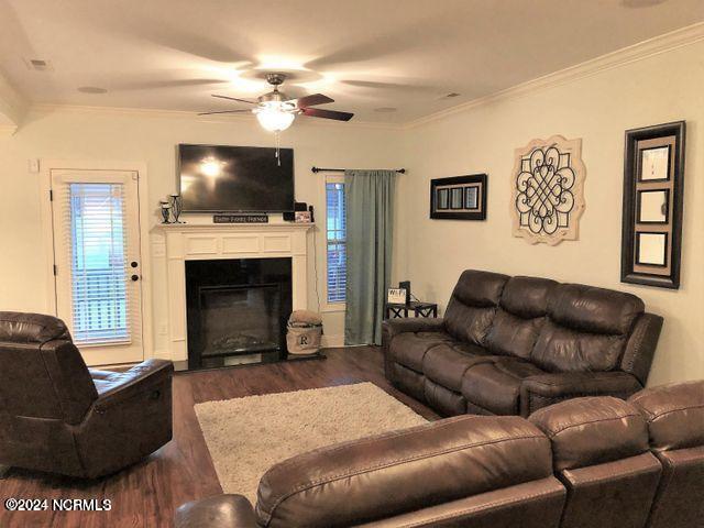 626 Brookfield Drive Property Photo 5