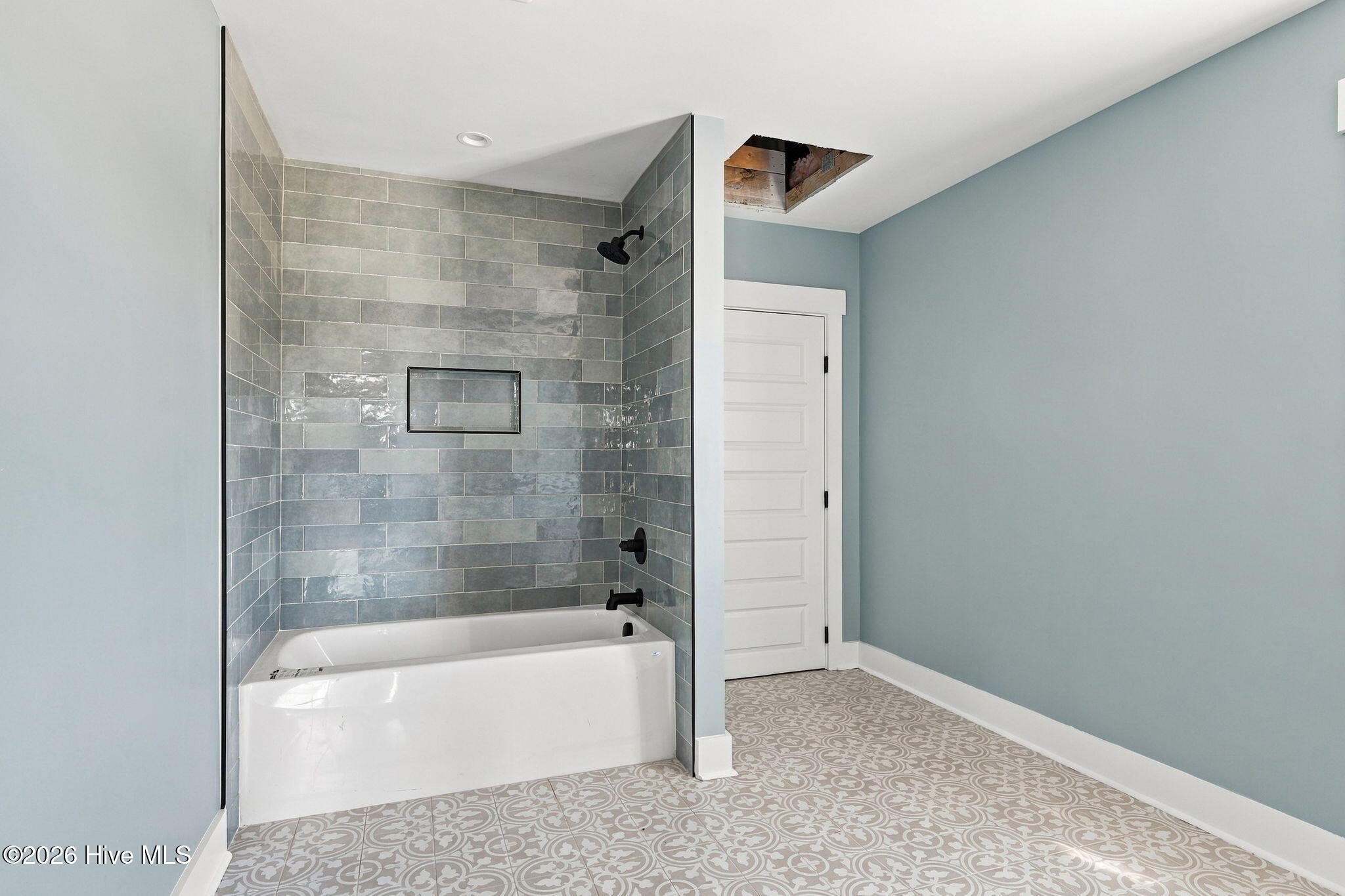2406 Ferabee Street Property Photo 46