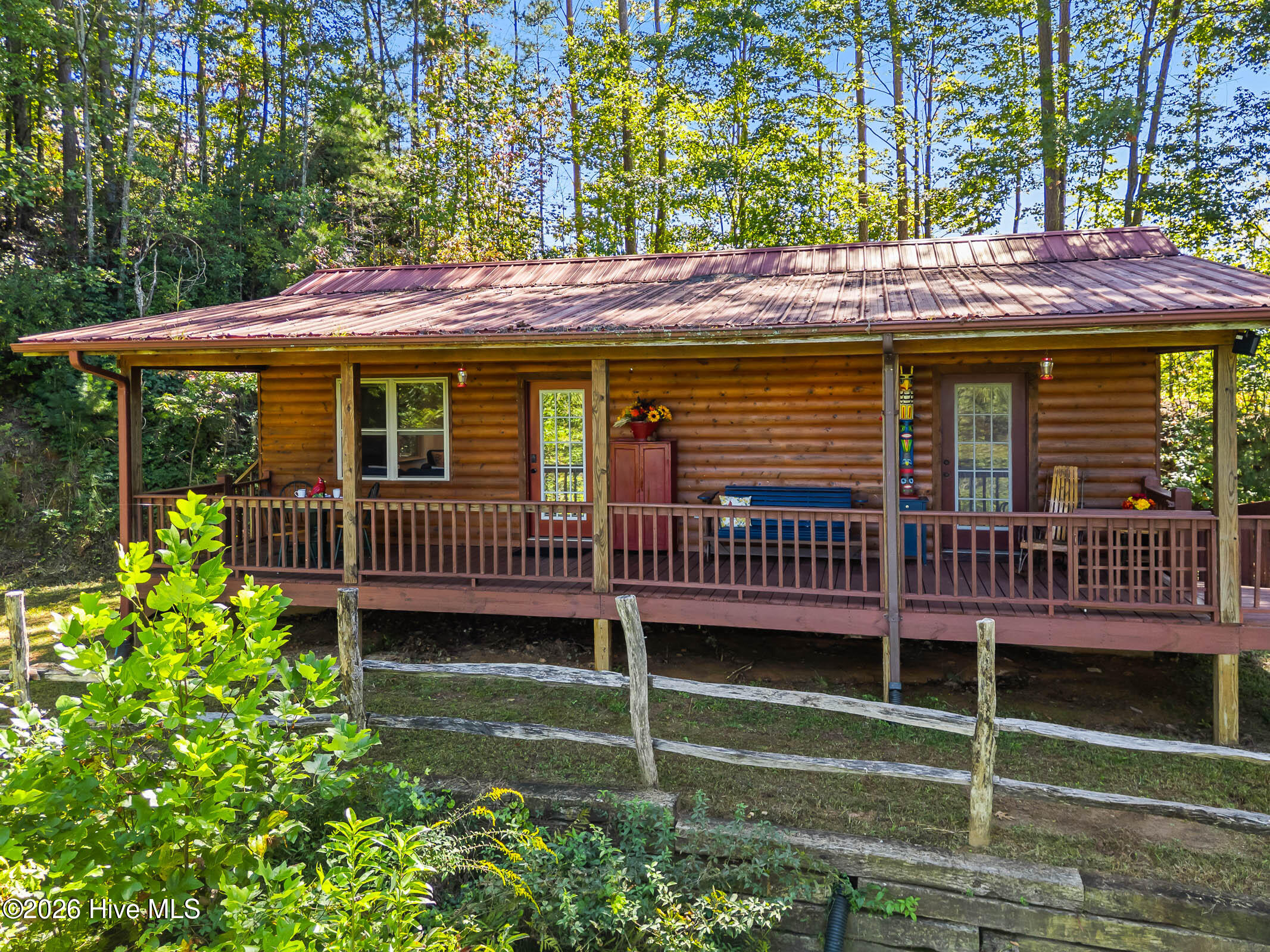 643 Zekes Trail Property Photo 5