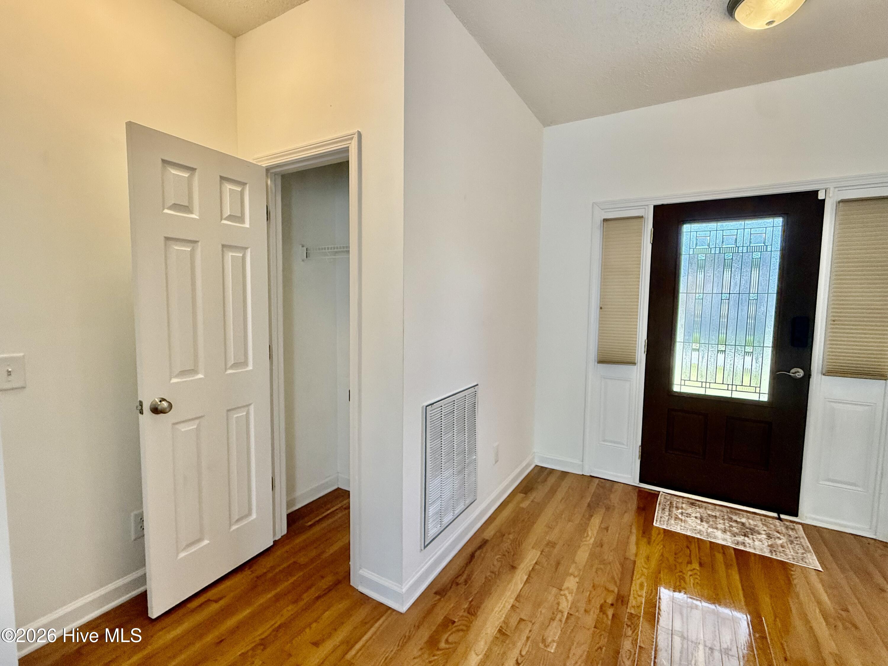 1320 Burning Tree Road Property Photo 12