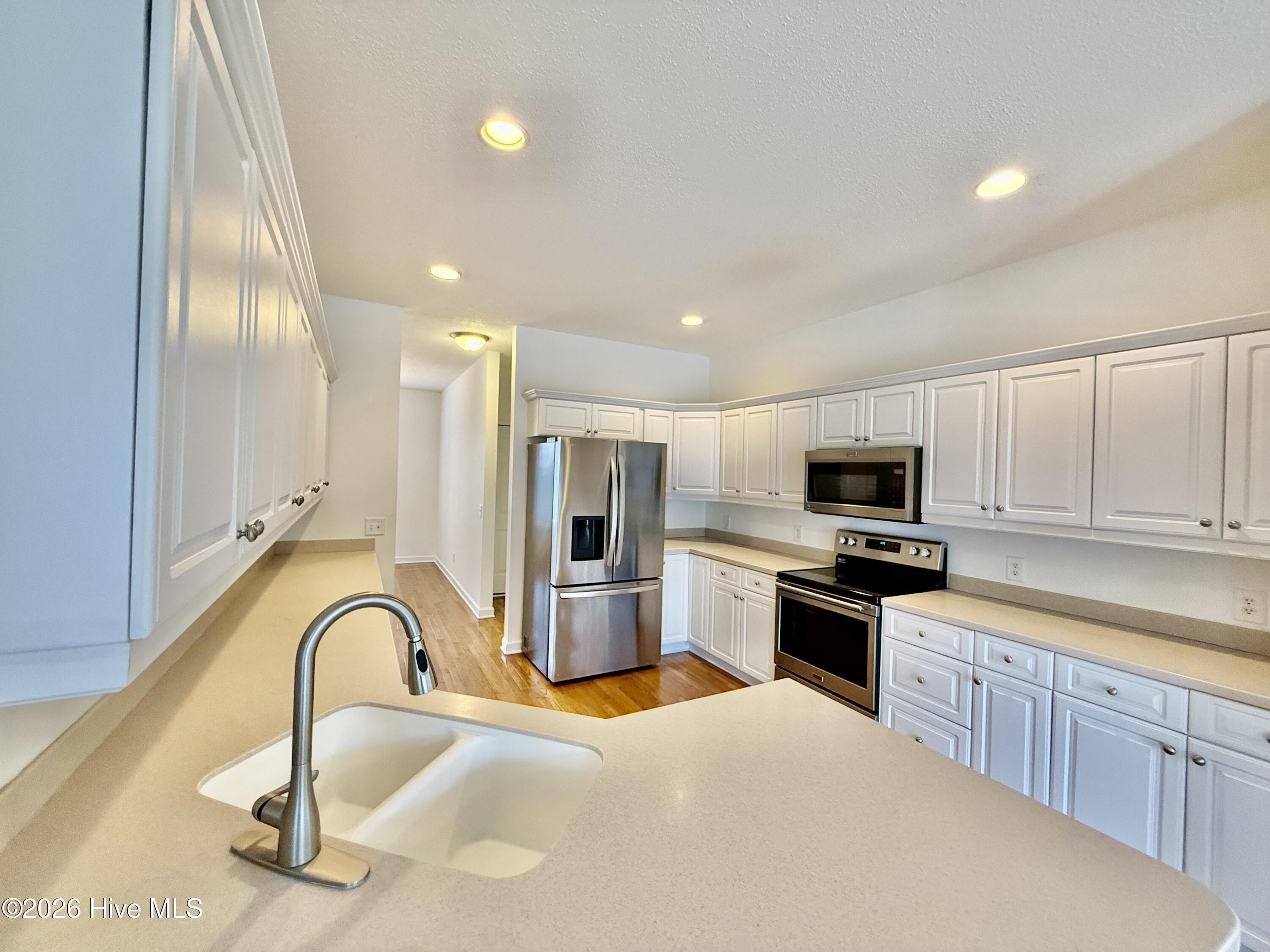 1320 Burning Tree Road Property Photo 32