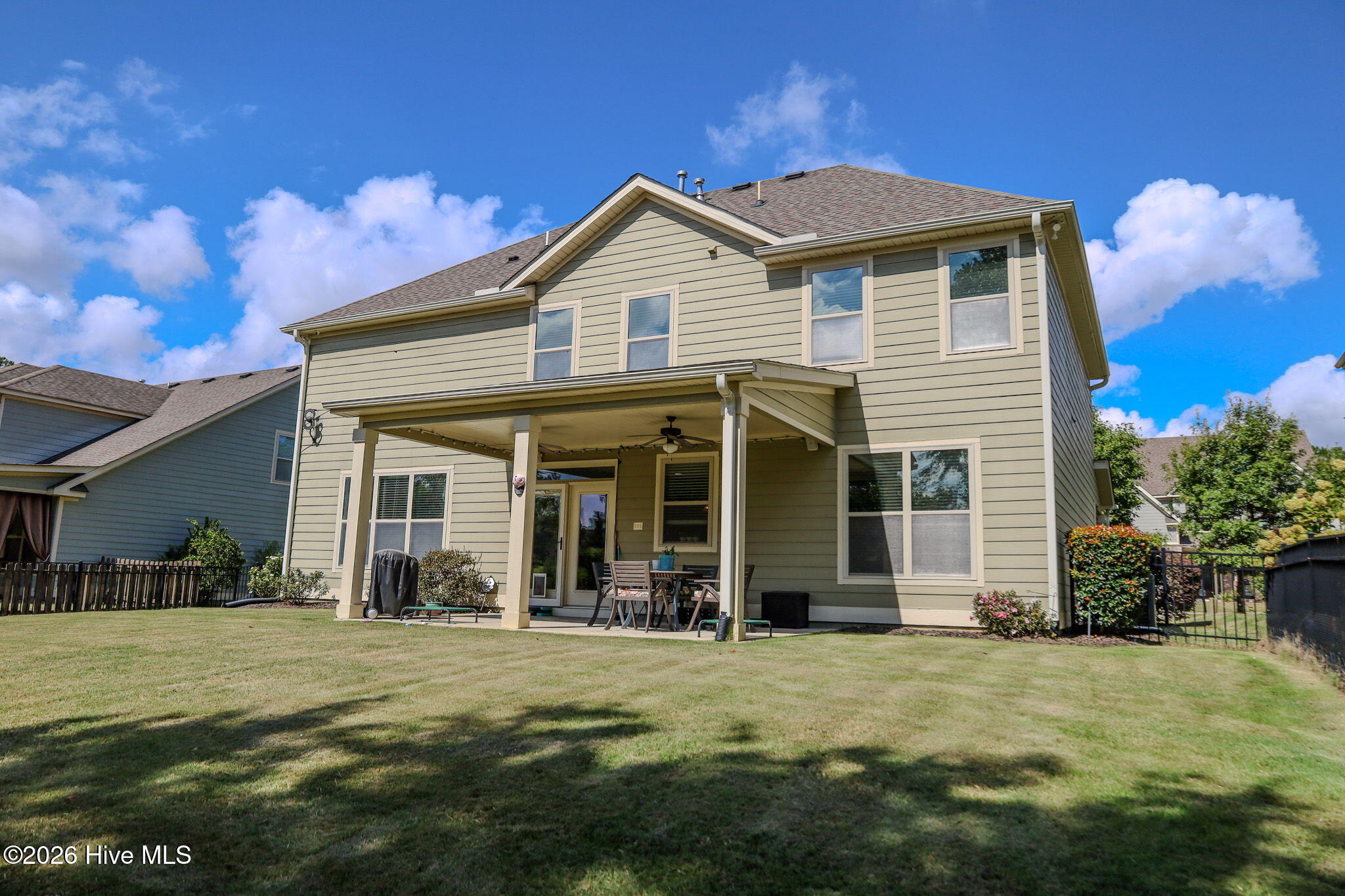 5637 Sunbury Loop Property Photo 4
