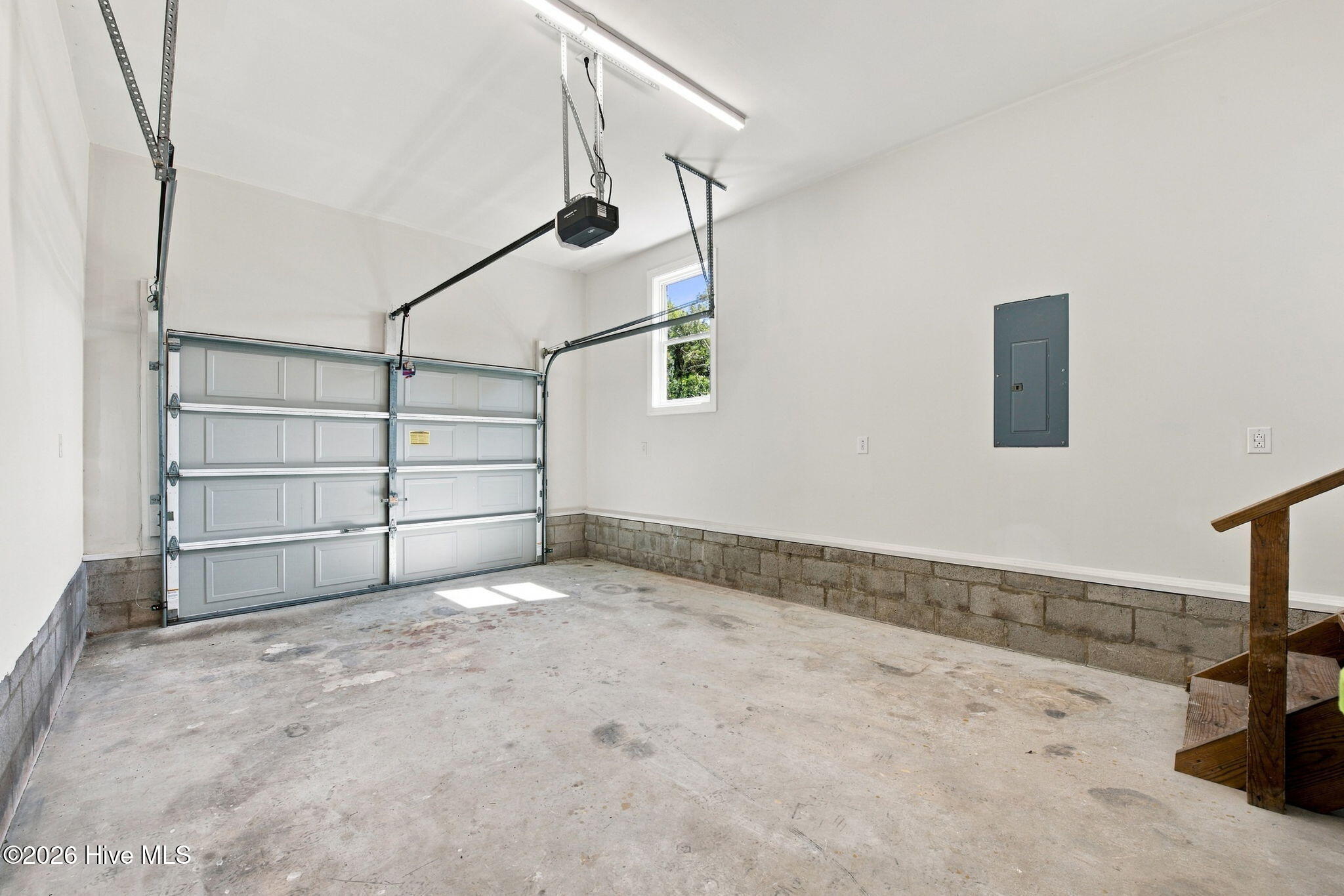 4425 Rivershore Drive Property Photo 12