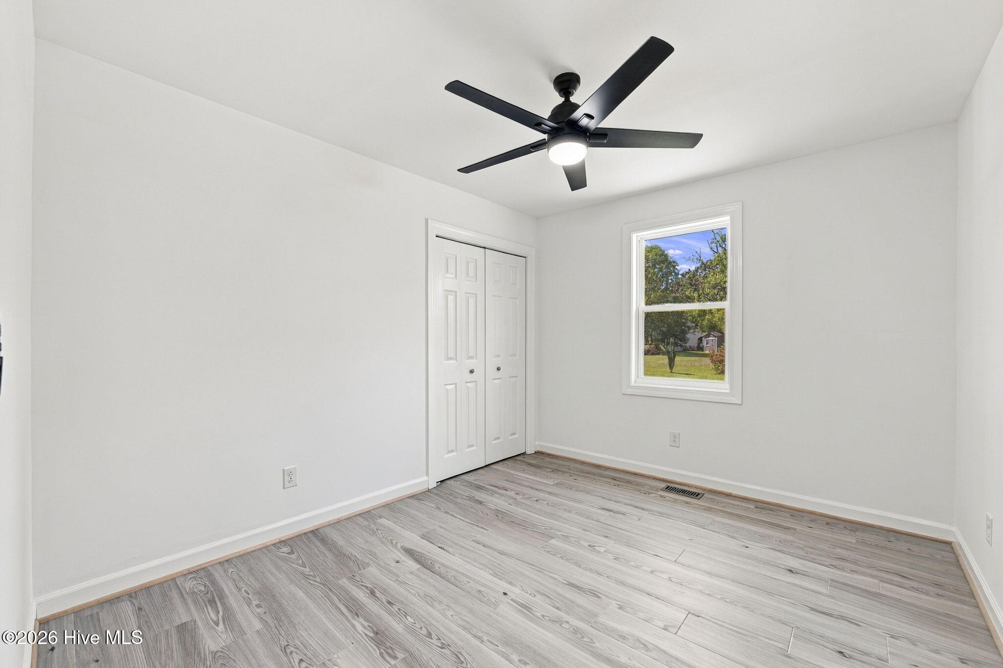 4425 Rivershore Drive Property Photo 13