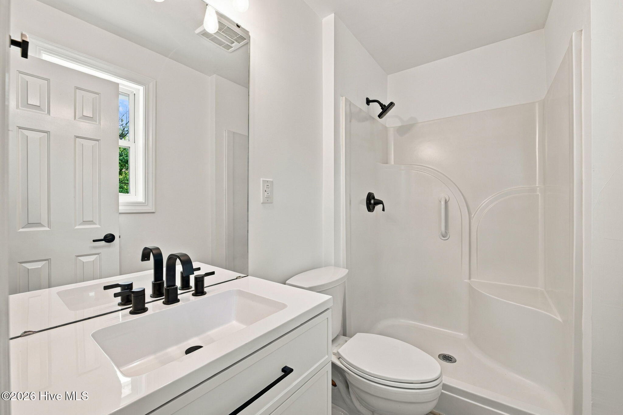 4425 Rivershore Drive Property Photo 18