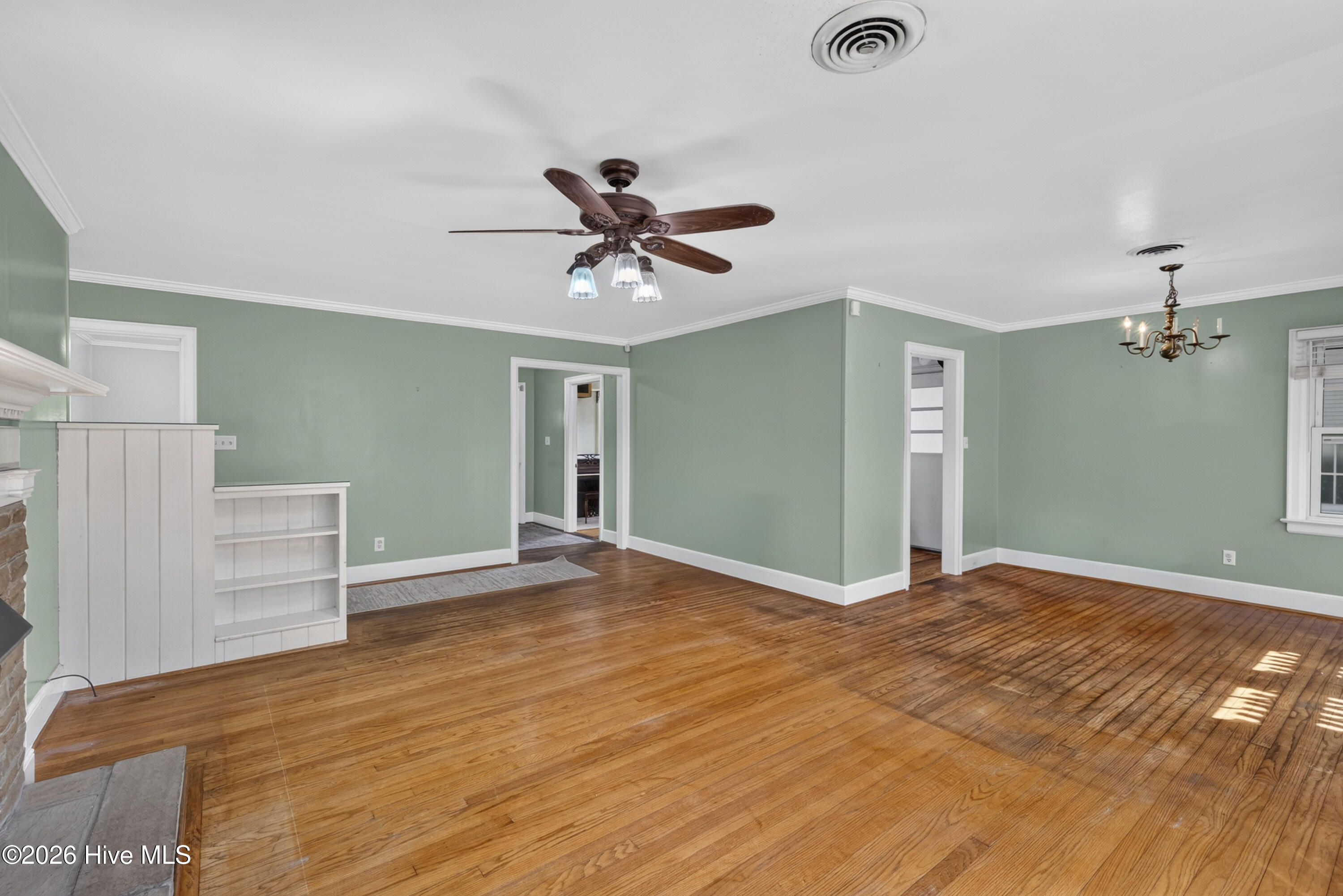 2414 Belvedere Drive Property Photo 11