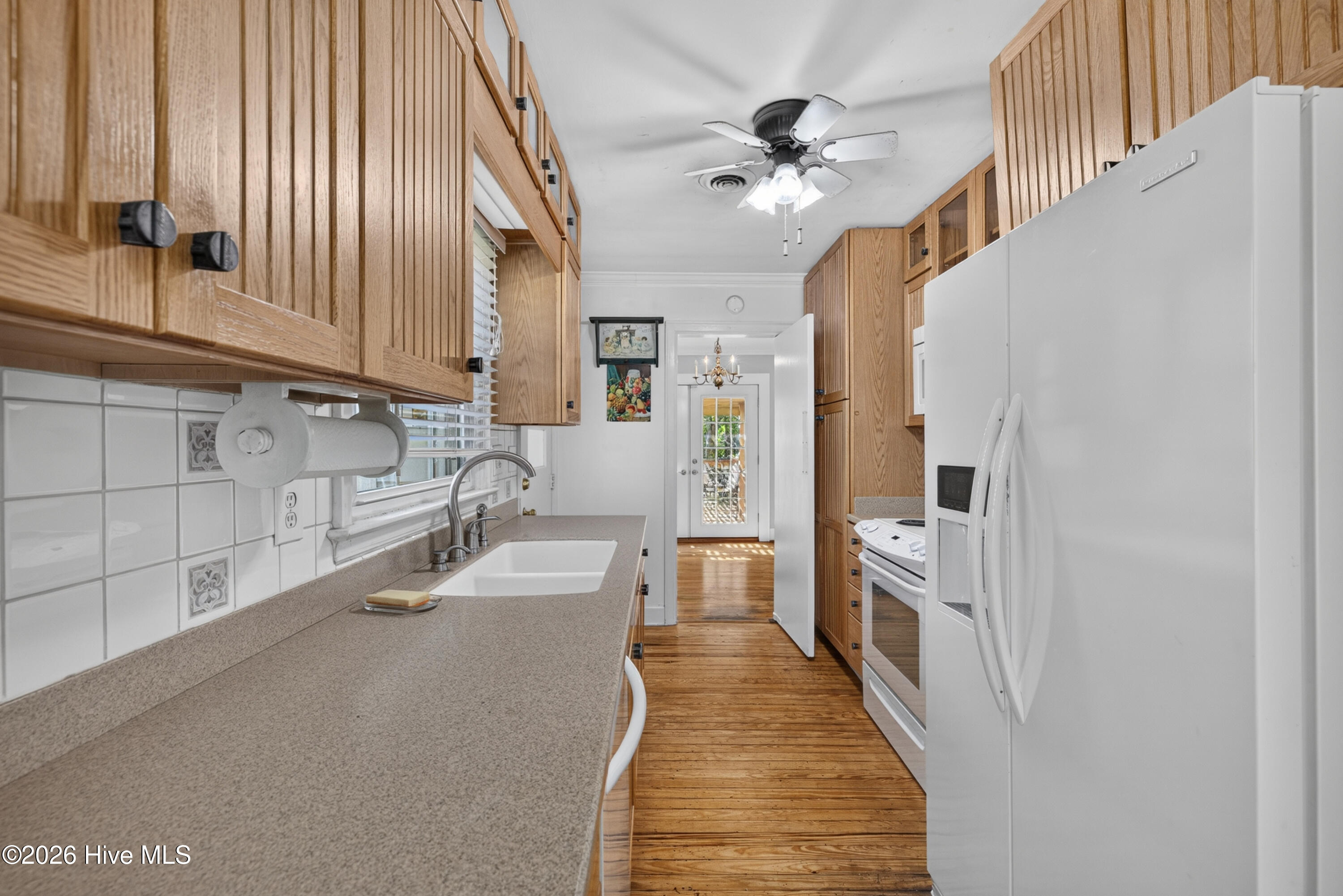 2414 Belvedere Drive Property Photo 16
