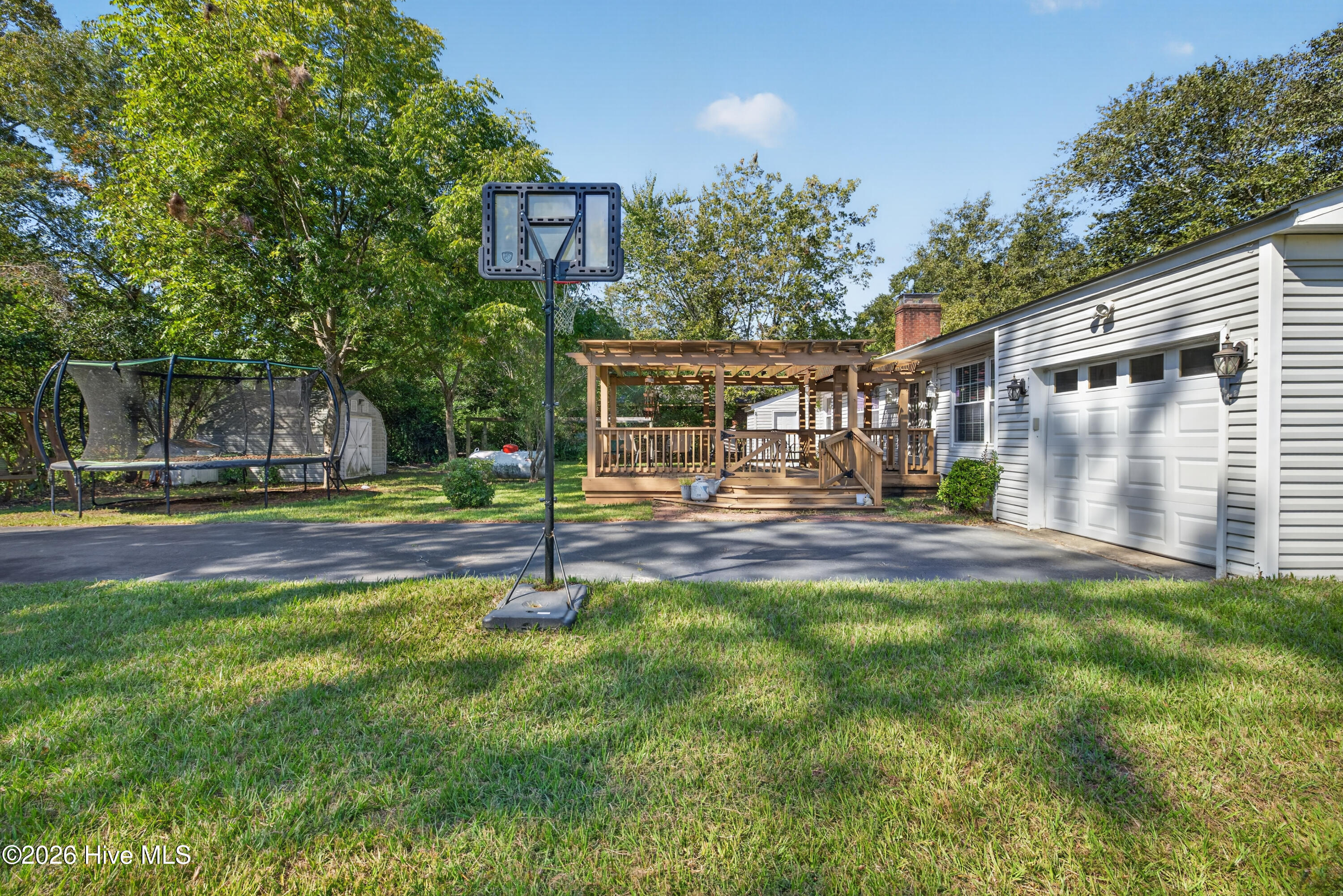 2414 Belvedere Drive Property Photo 27