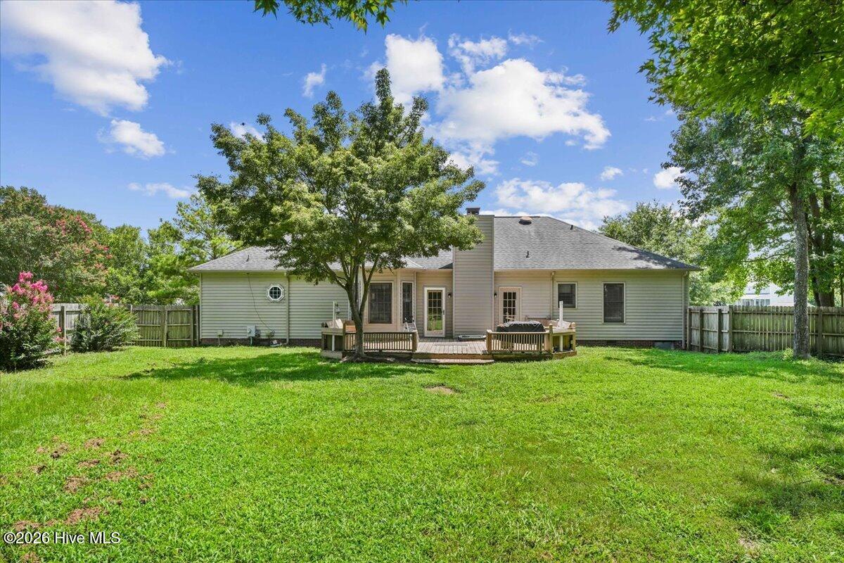 405 N Pointe Drive Property Photo 6