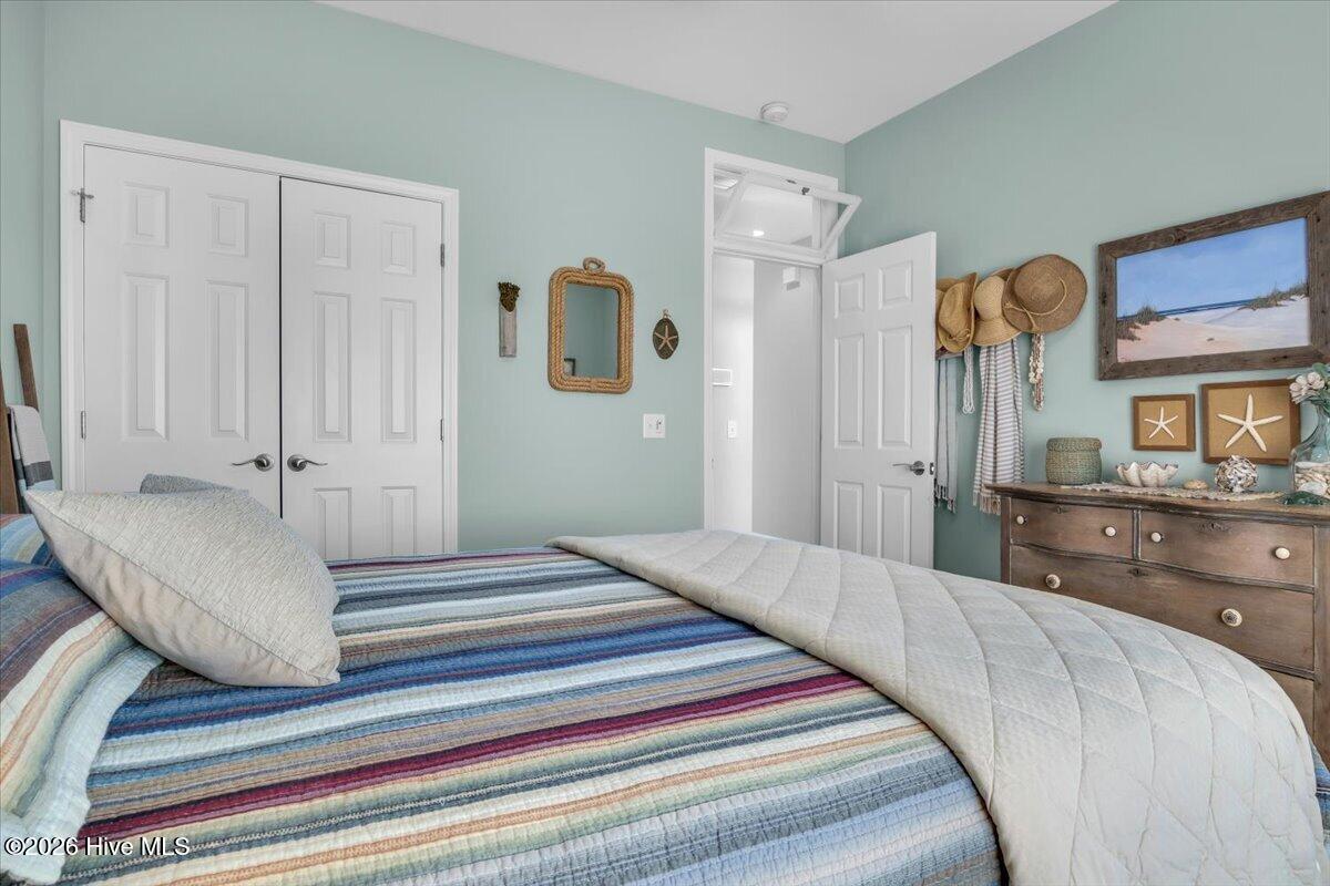 123 Cole Street D Property Photo 33