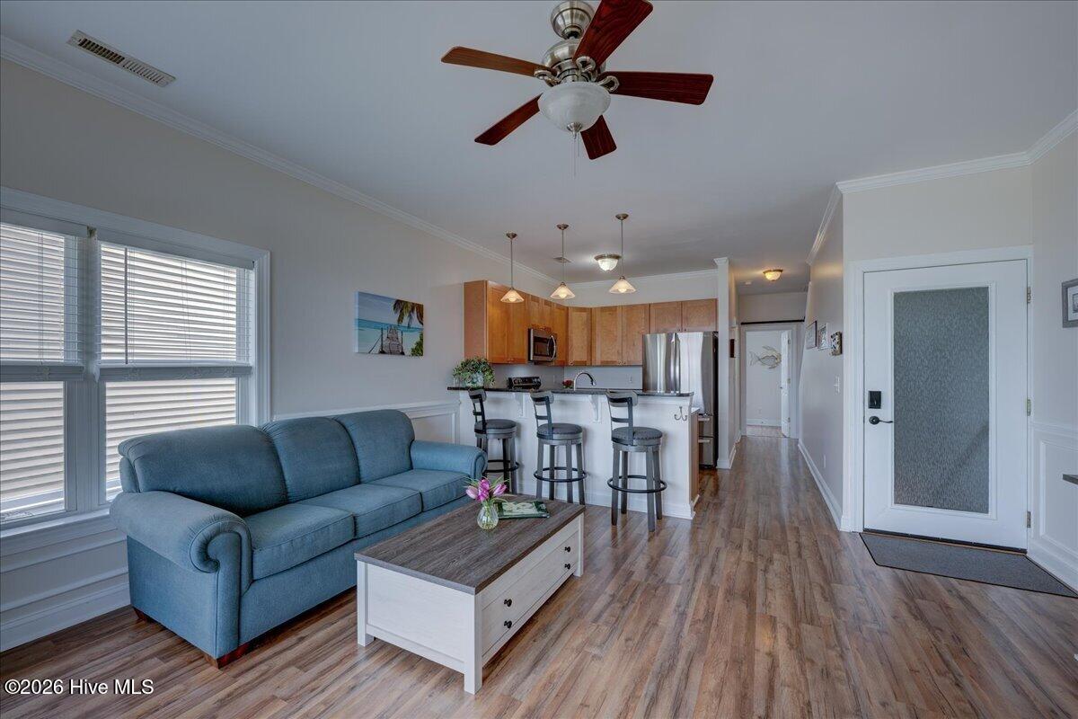 4016 Marina Townes Drive Property Photo 5