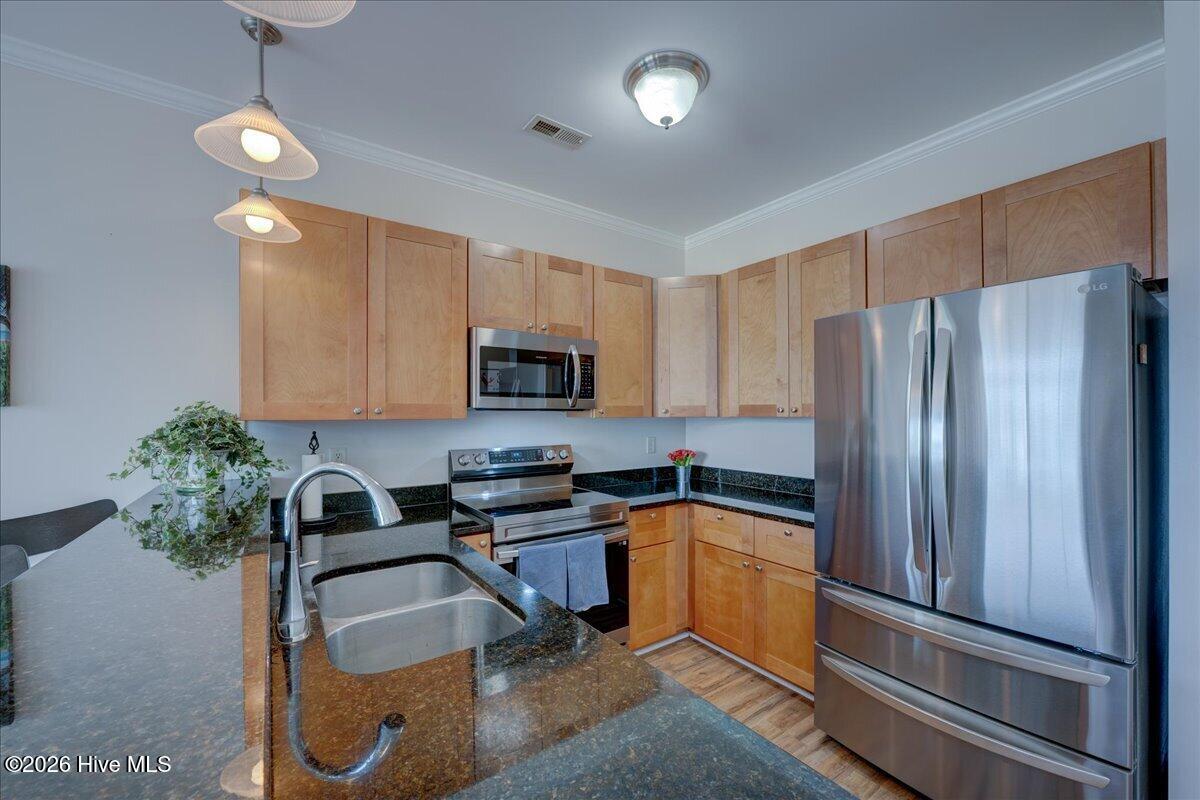 4016 Marina Townes Drive Property Photo 8