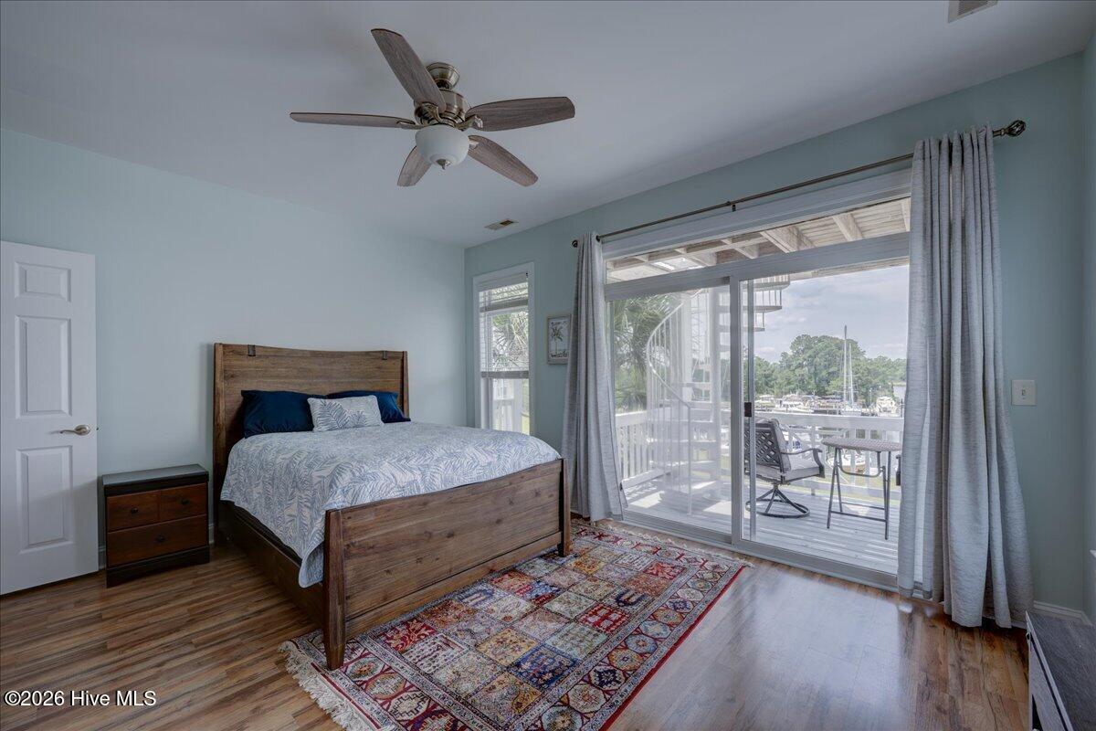 4016 Marina Townes Drive Property Photo 12