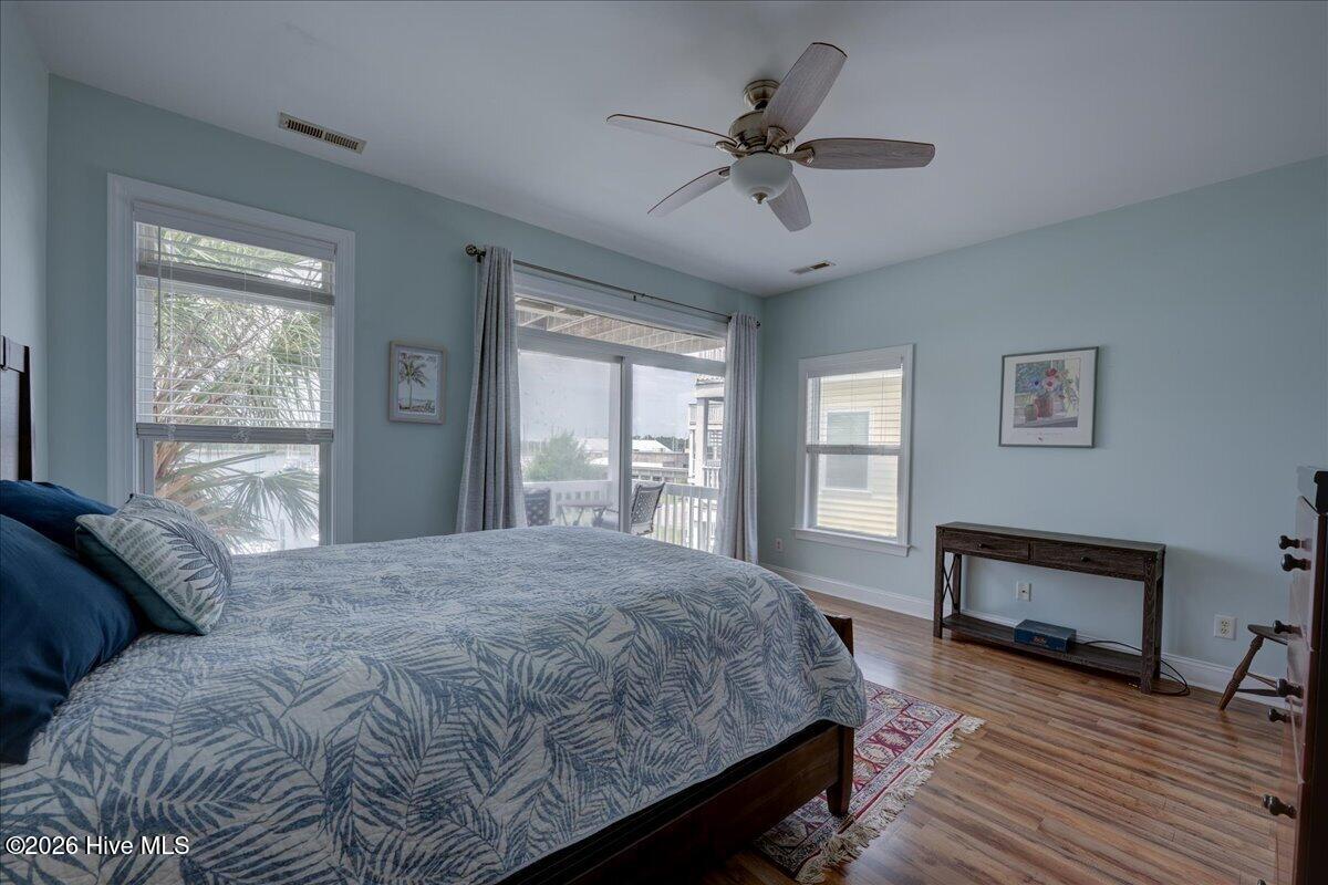4016 Marina Townes Drive Property Photo 14