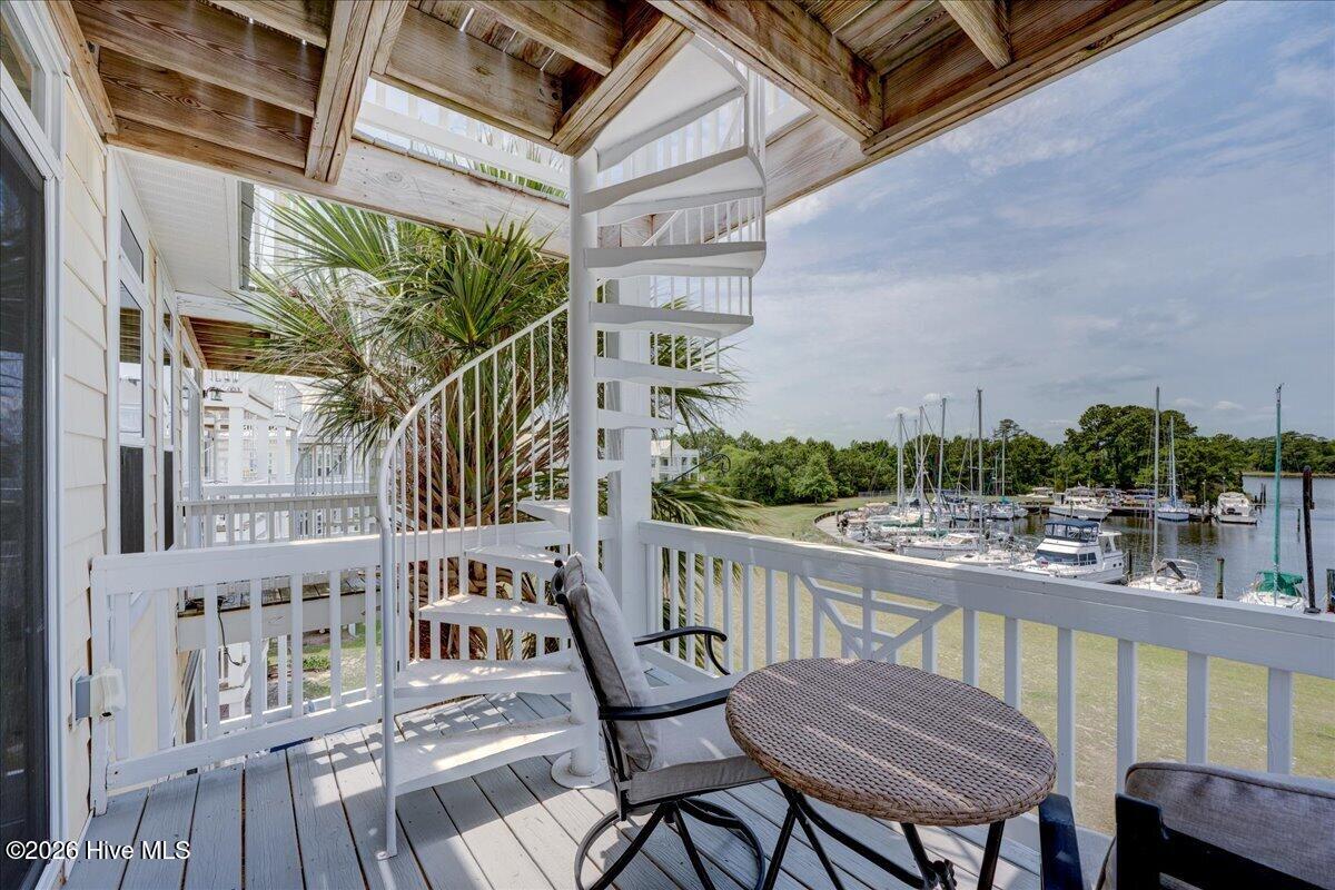 4016 Marina Townes Drive Property Photo 15
