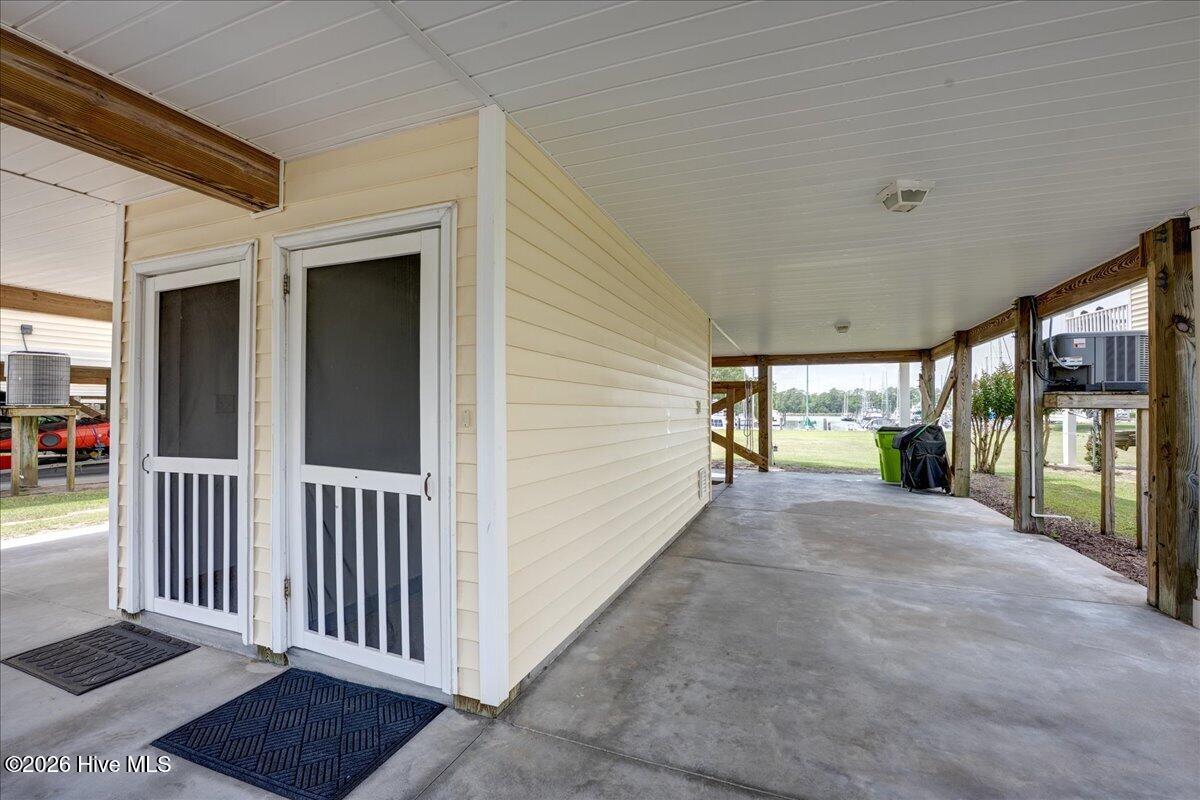 4016 Marina Townes Drive Property Photo 29