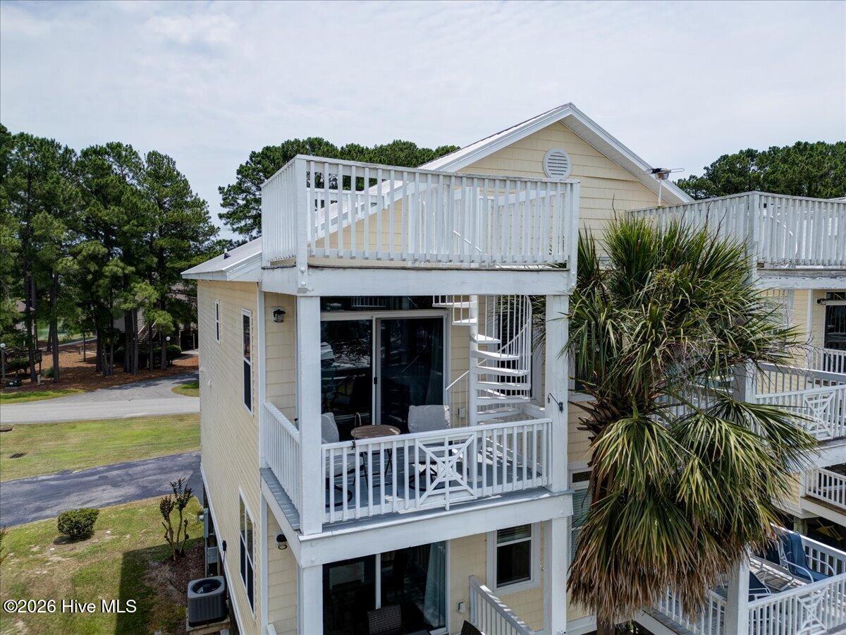 4016 Marina Townes Drive Property Photo 35
