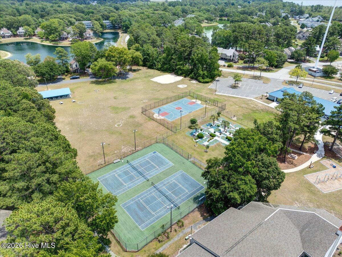 4016 Marina Townes Drive Property Photo 44