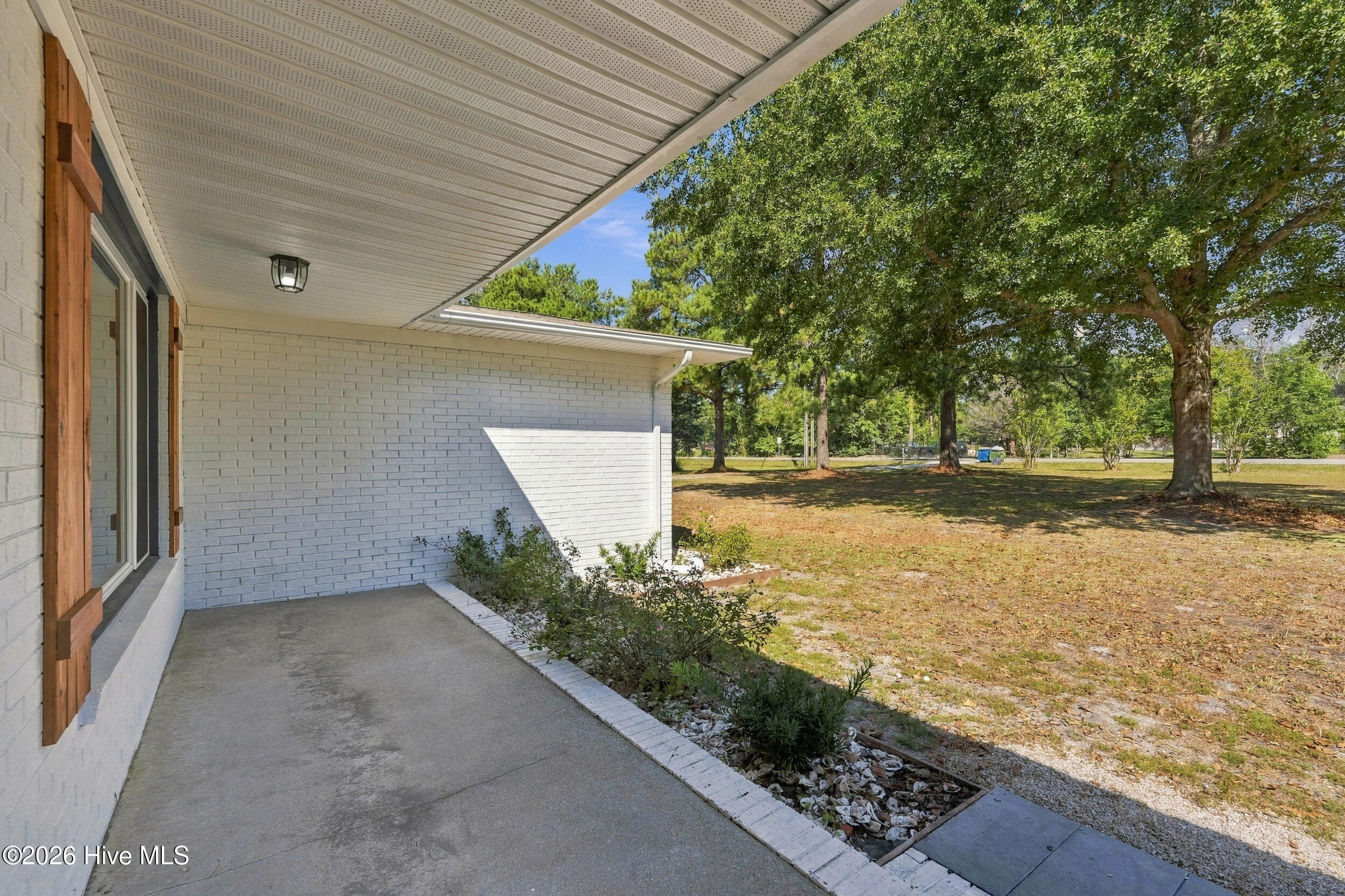 564 Old Folkstone Road Property Photo 4