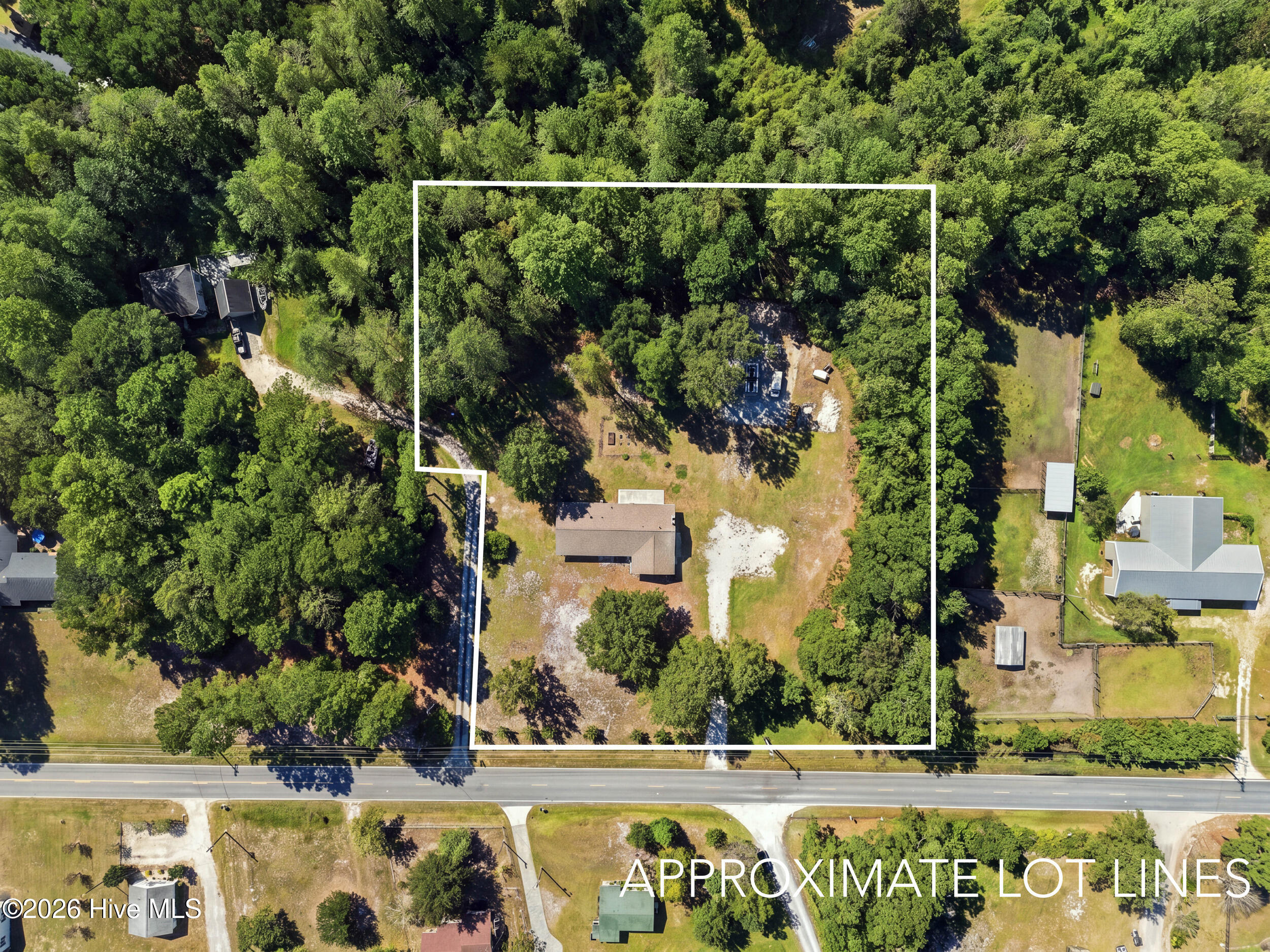 564 Old Folkstone Road Property Photo 41