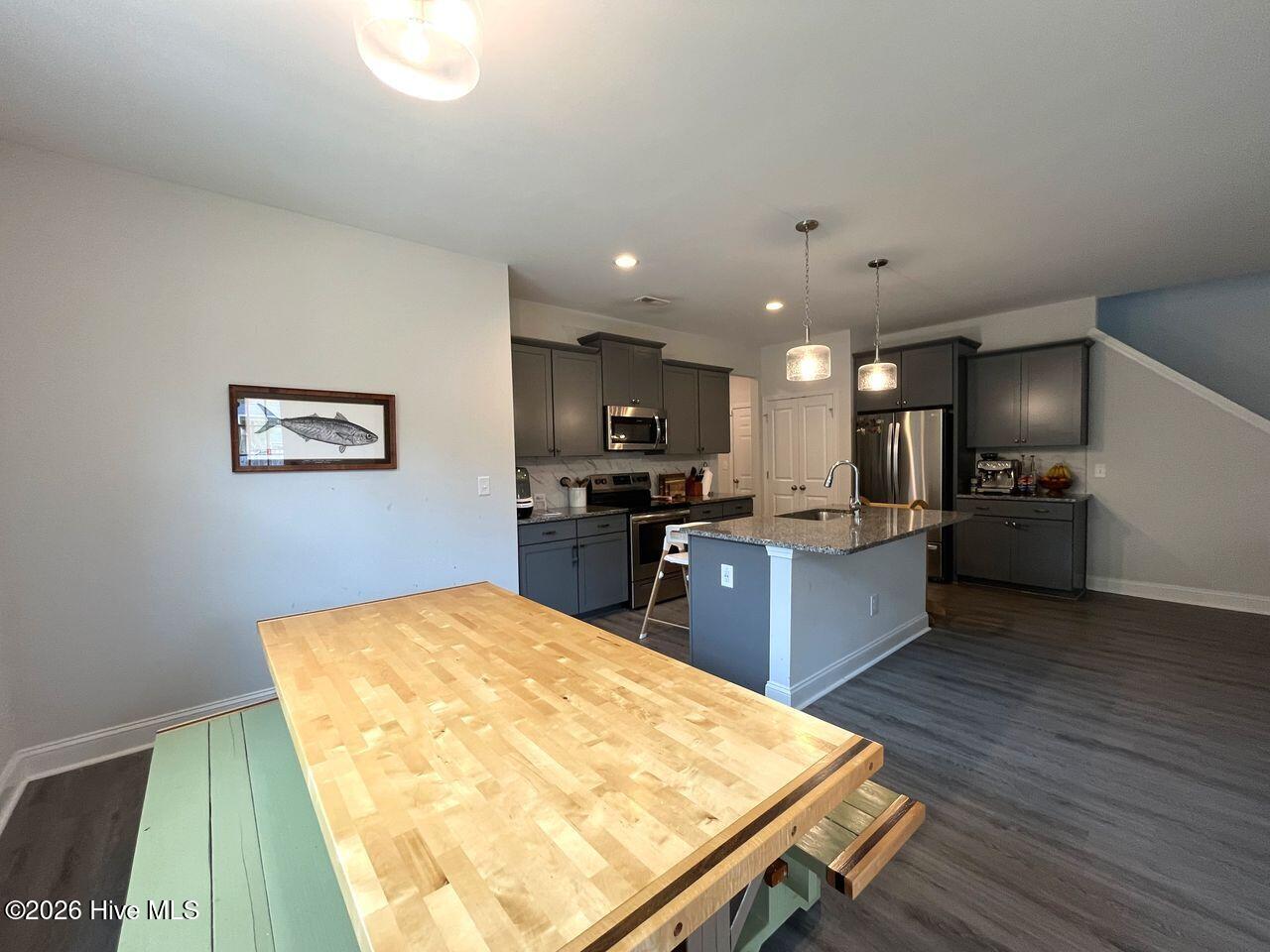 211 High Branch Drive Property Photo 12