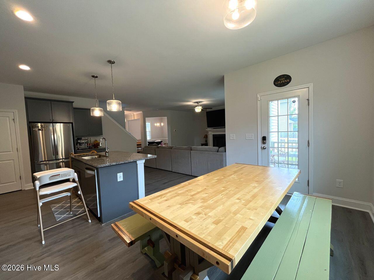 211 High Branch Drive Property Photo 13