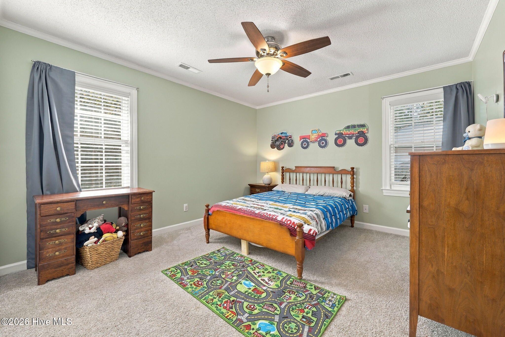 423 Lee Street Property Photo 43