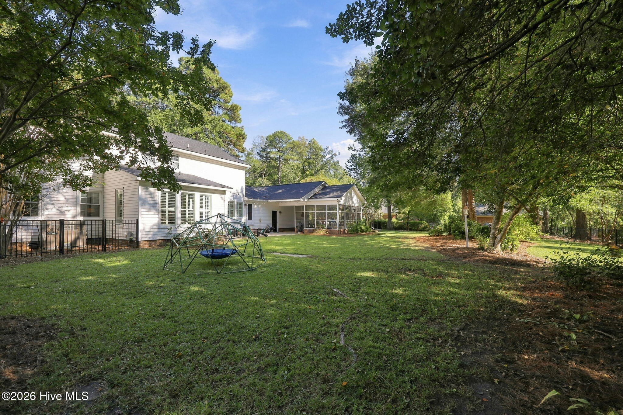 423 Lee Street Property Photo 50