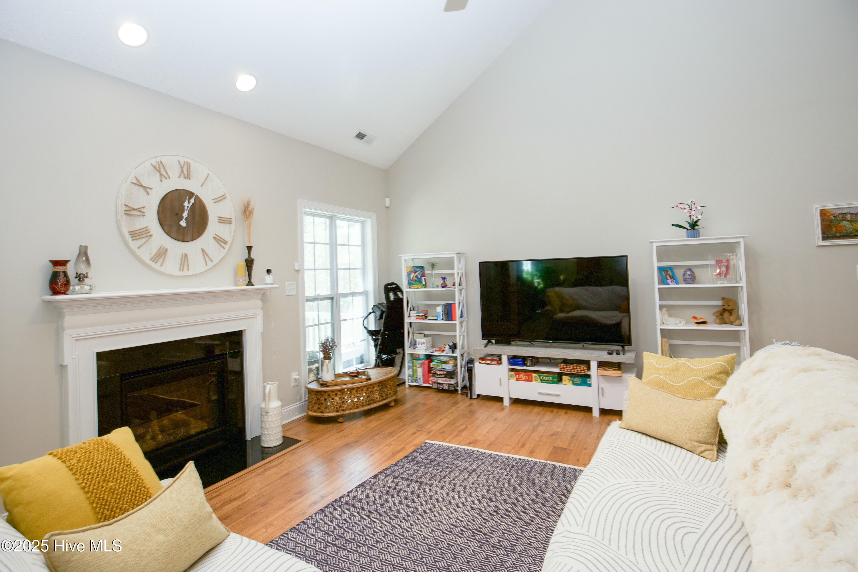190 Dicks Hill Road Property Photo 18