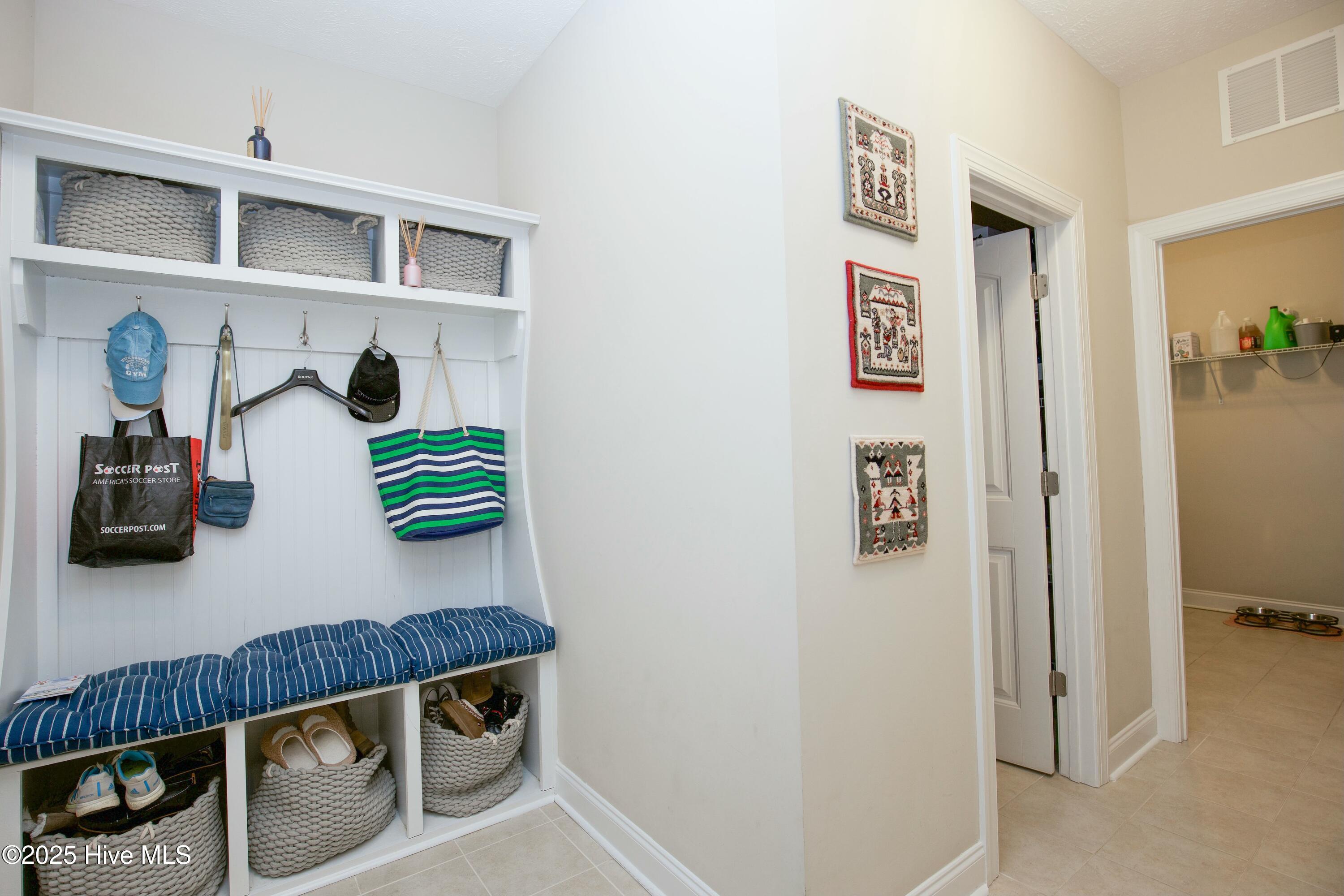 190 Dicks Hill Road Property Photo 25