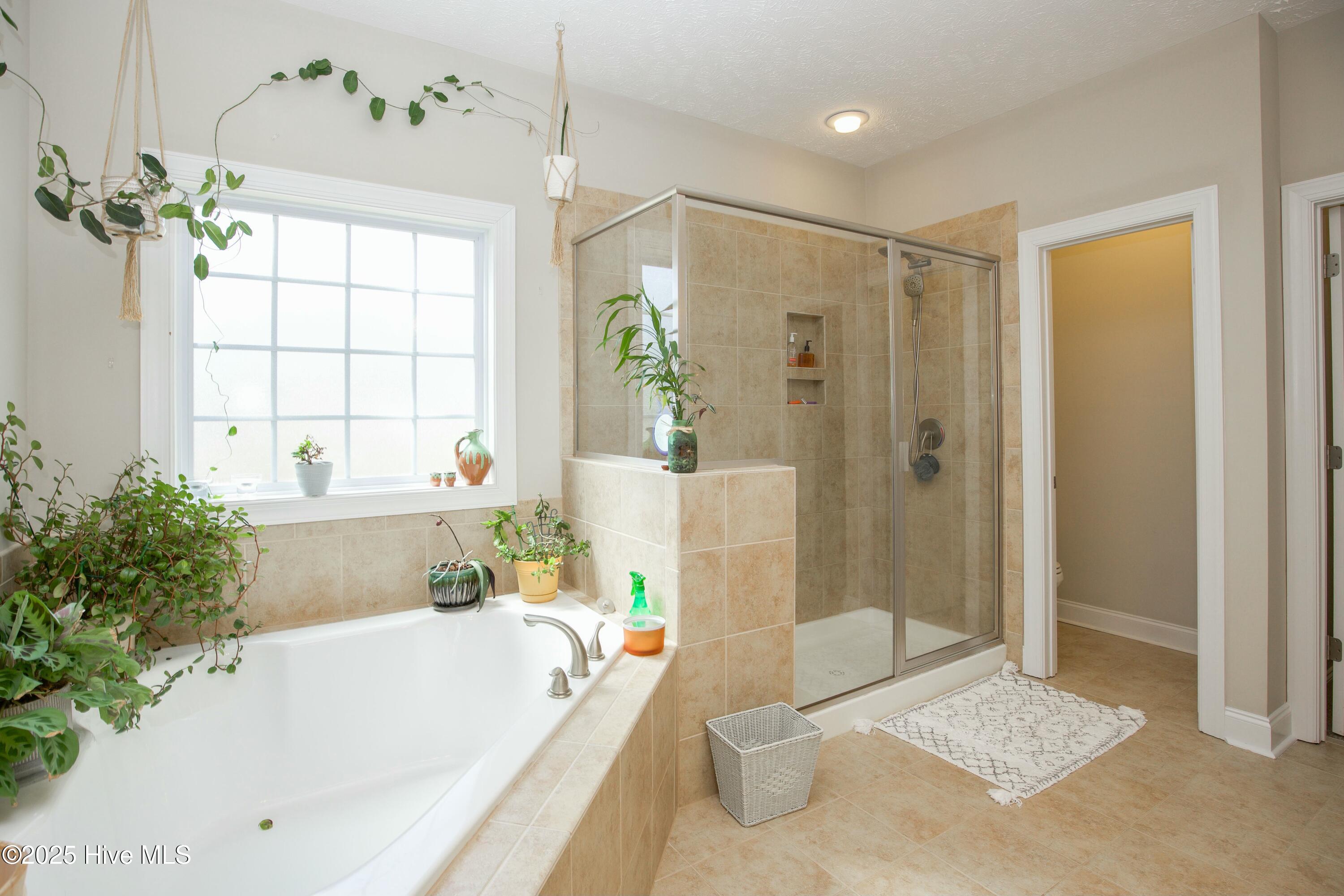 190 Dicks Hill Road Property Photo 37