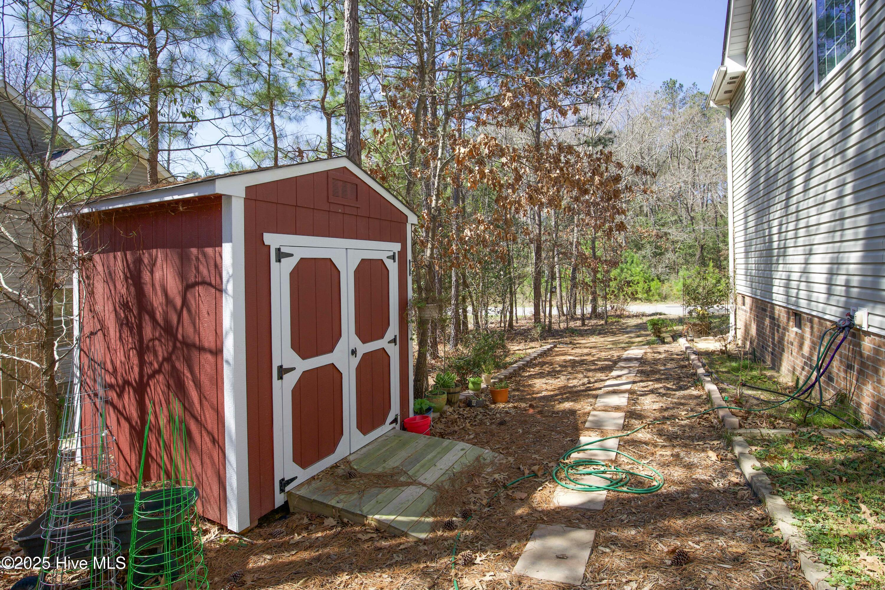 190 Dicks Hill Road Property Photo 68