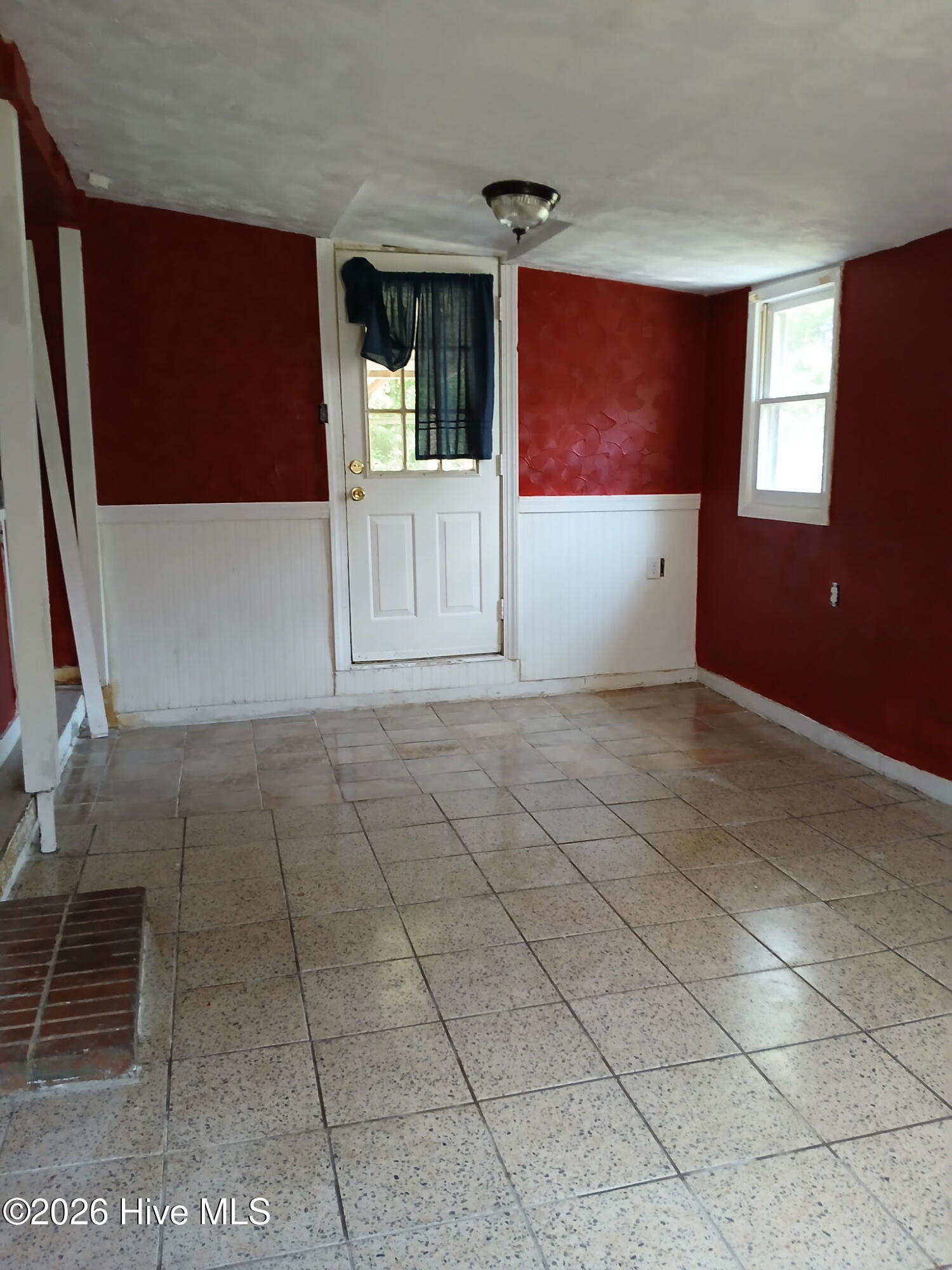 306 S Jefferson Avenue S Property Photo 6
