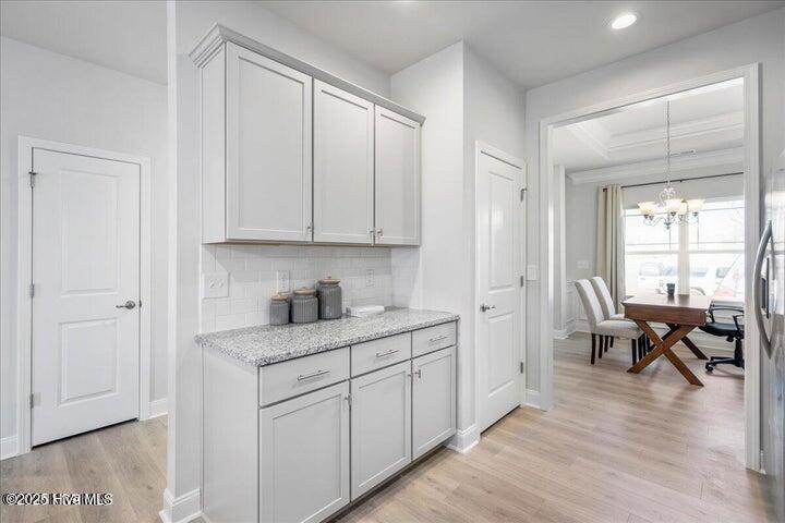 109 Shoal Lane Property Photo 12