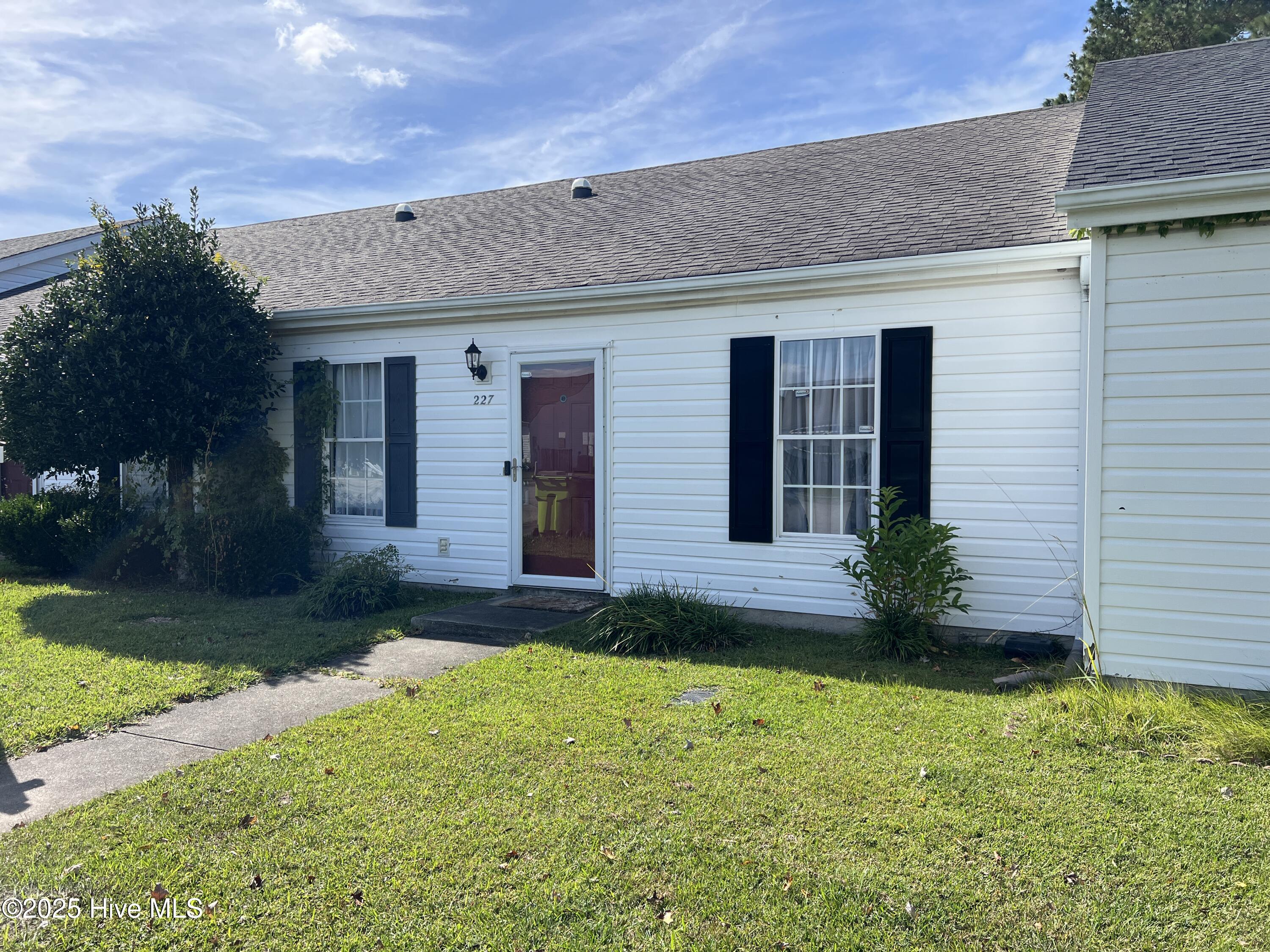 227 John Court Property Photo 1