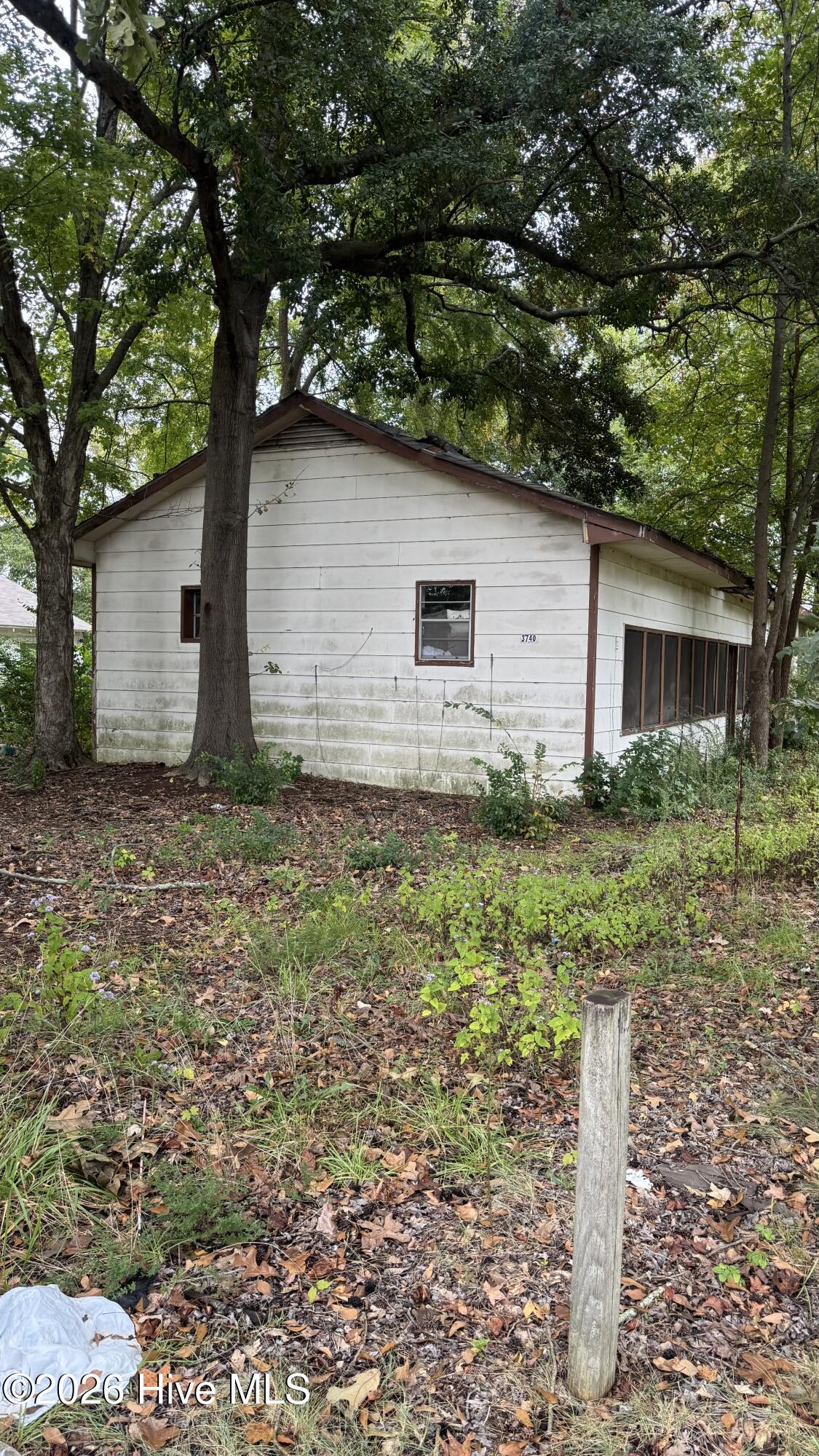 3740 Us-301 Property Photo 1