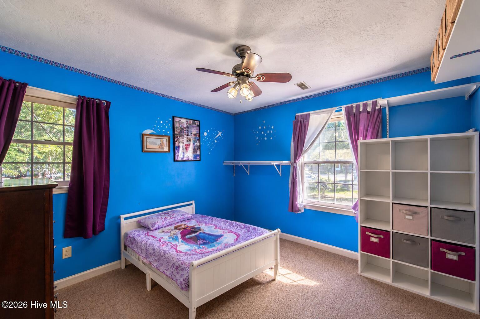 521 Dove Street Property Photo 8