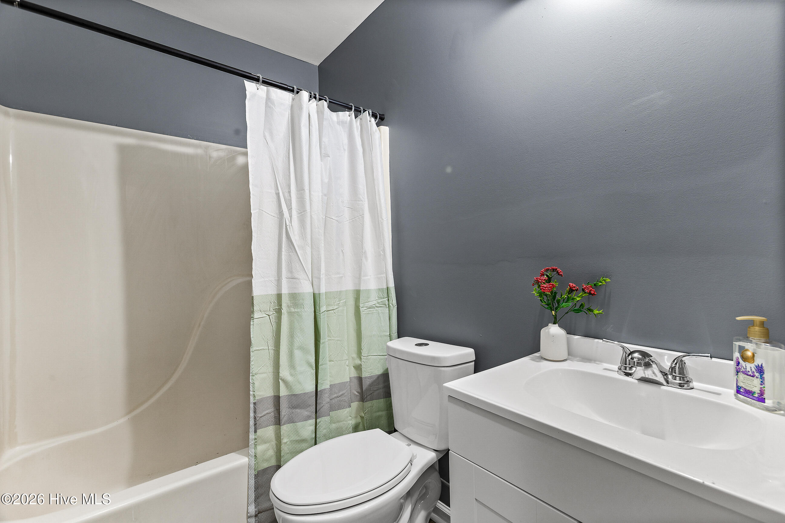 1204 Spring Villa Court Property Photo 22