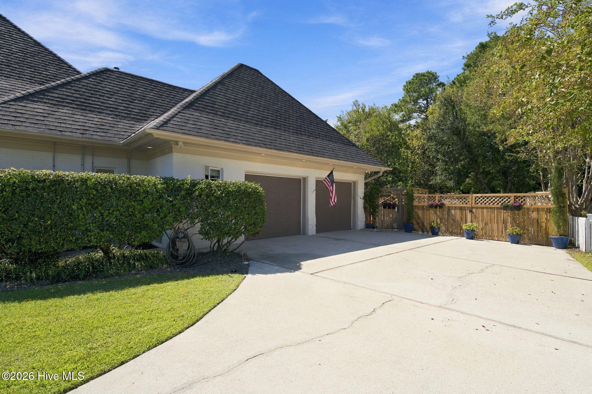 2116 Ascott Place Property Photo 9