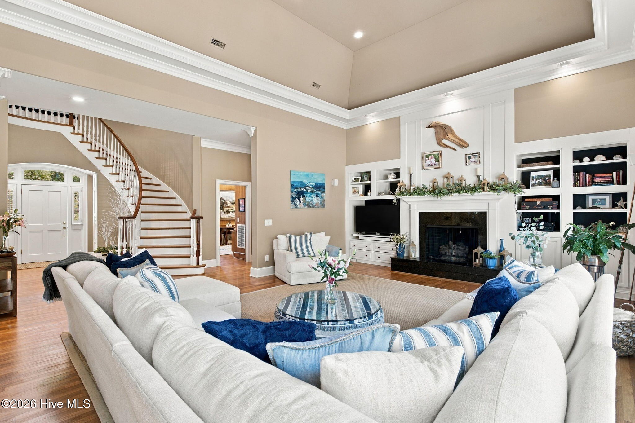 2116 Ascott Place Property Photo 15