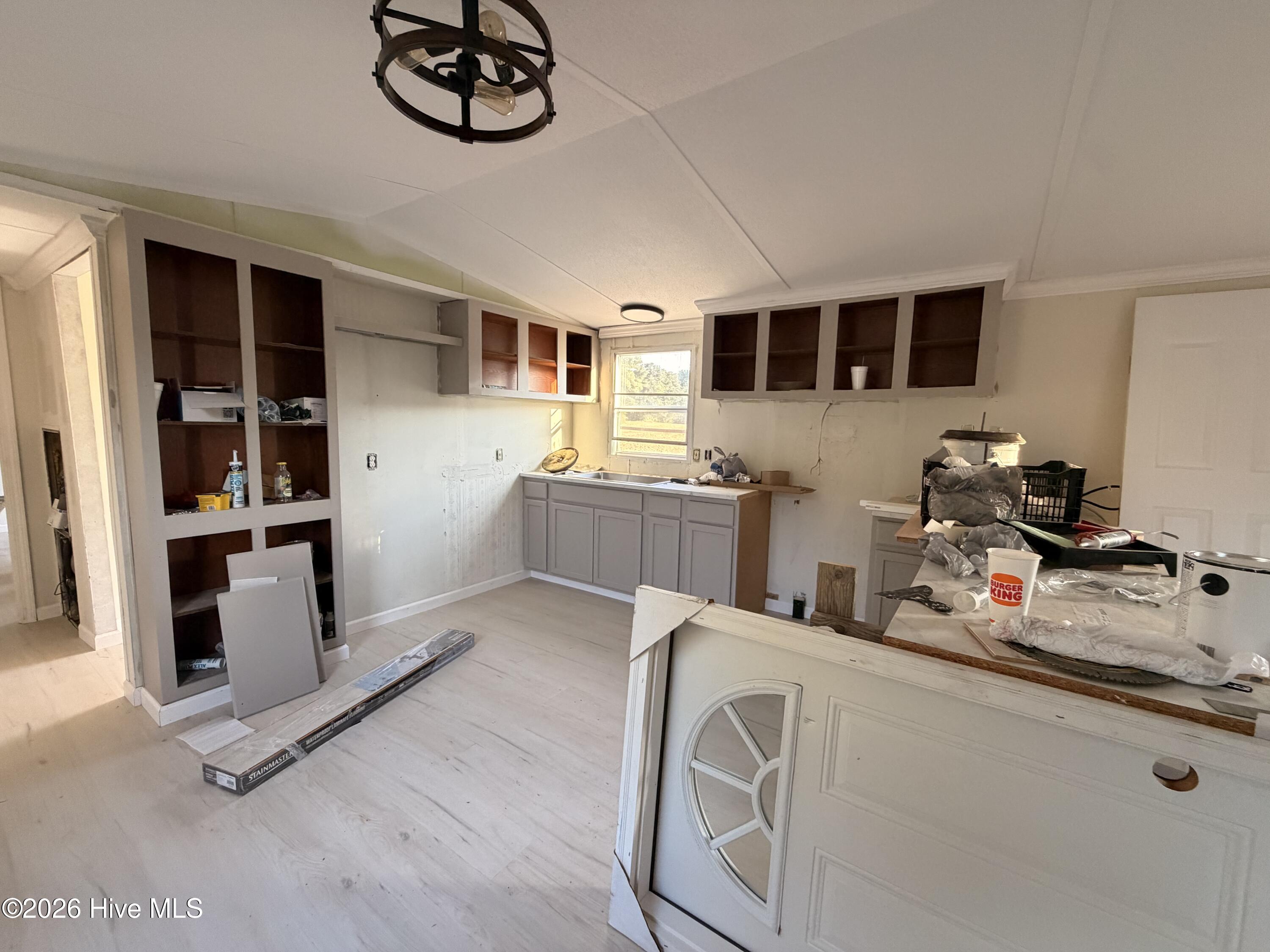 103 Burgess Lane Property Photo 14