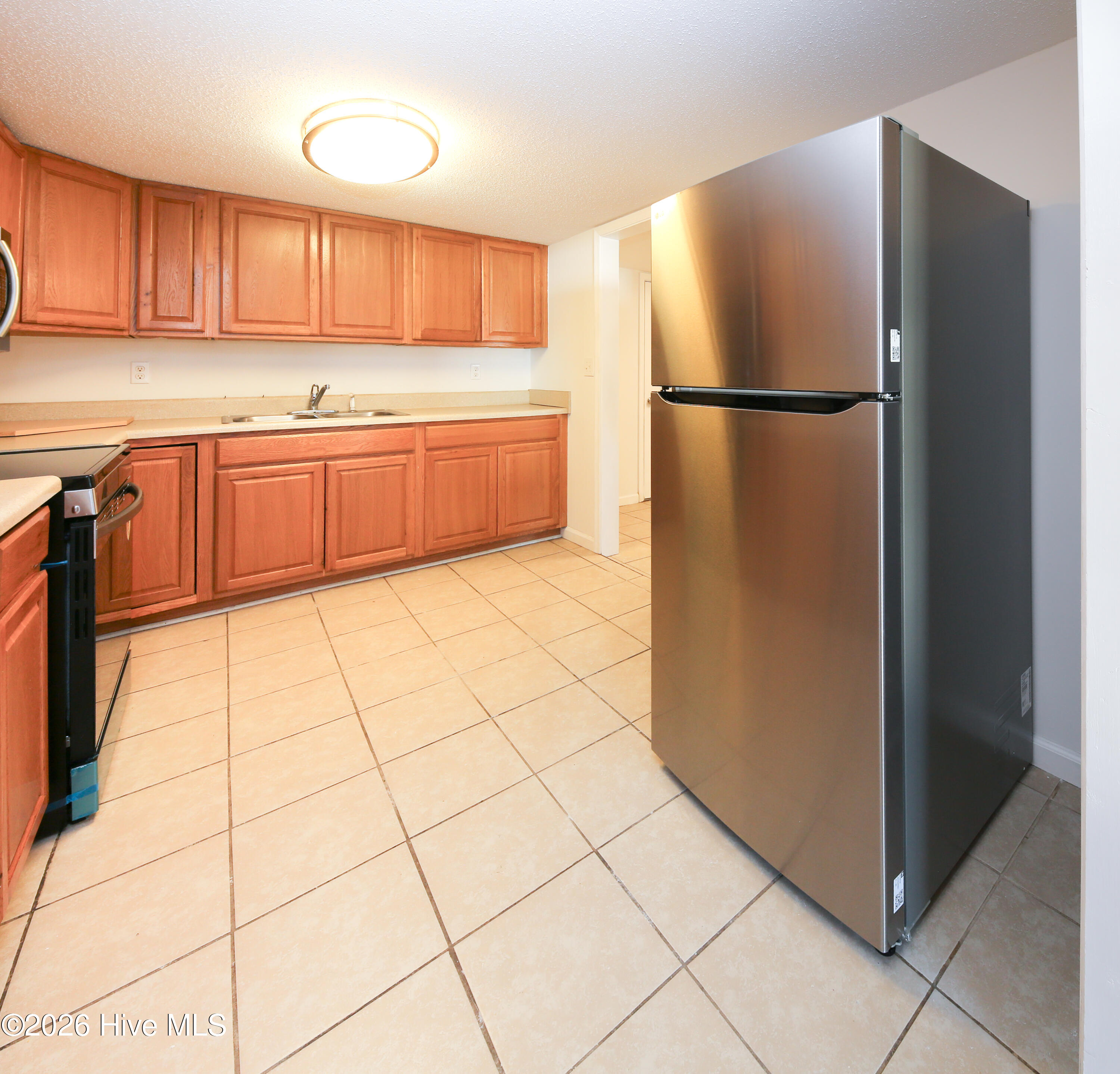 111 Coopers Lane E Property Photo 4