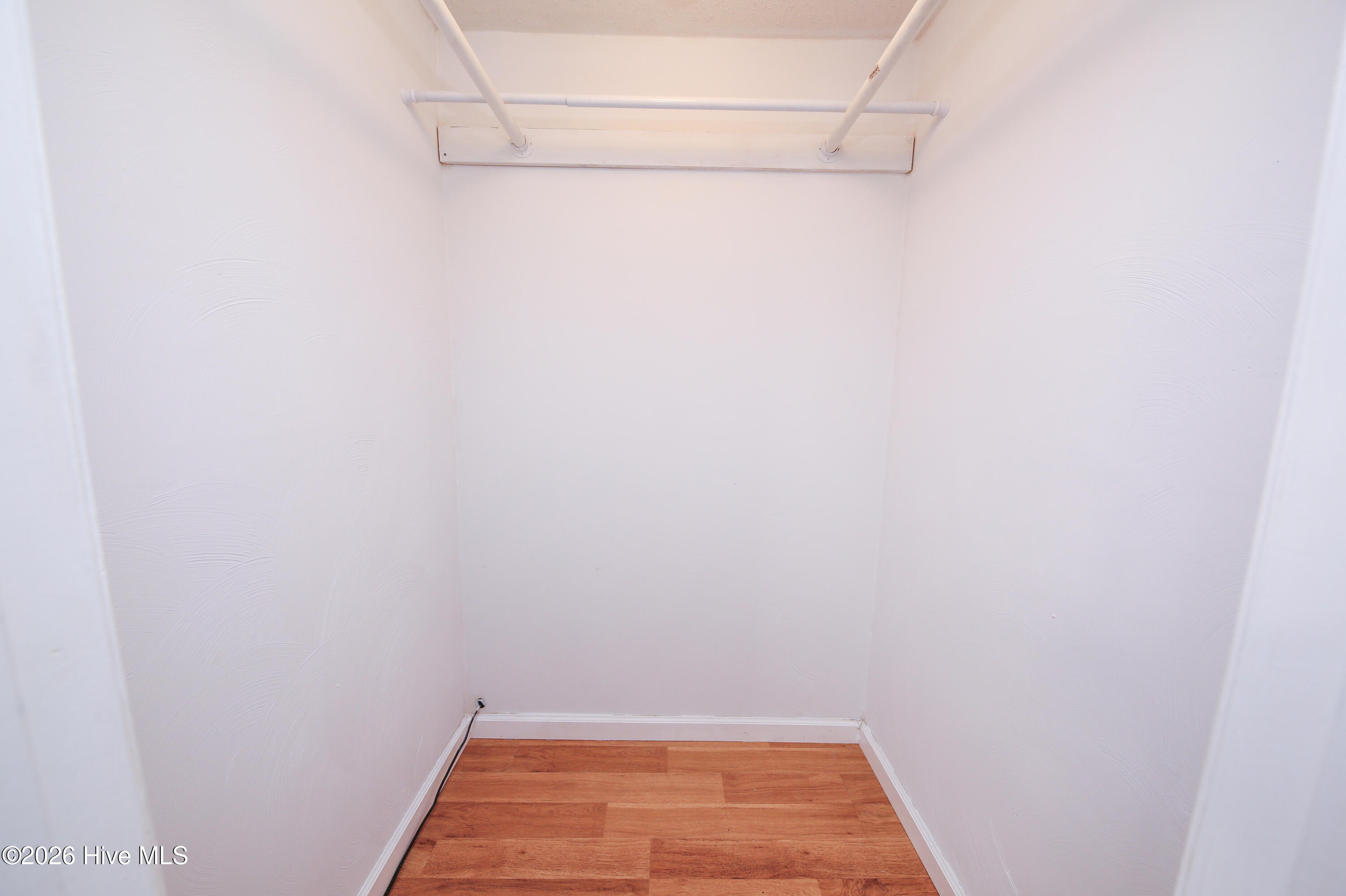 111 Coopers Lane E Property Photo 11