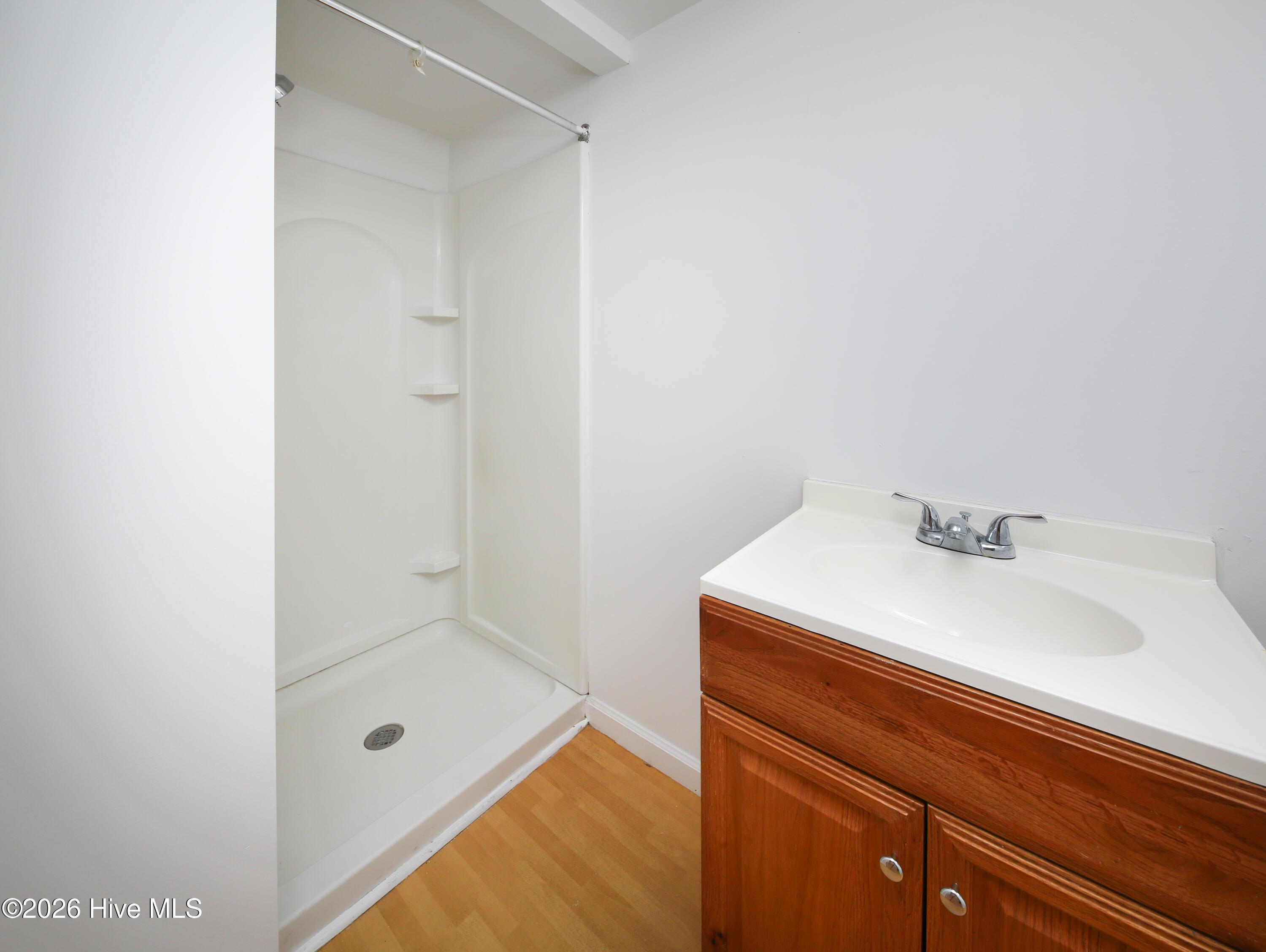 111 Coopers Lane E Property Photo 13
